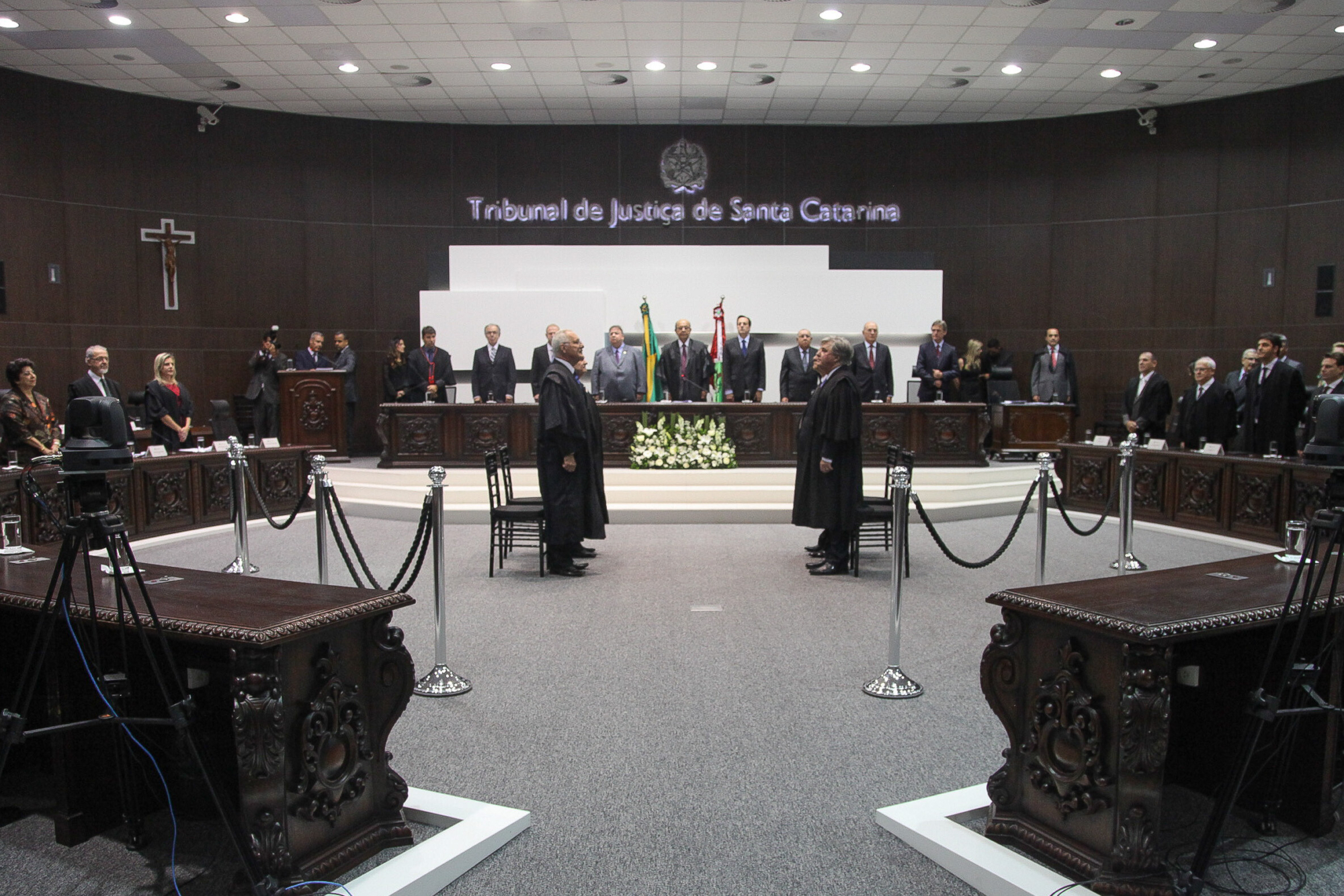 Desembargador Cesar Abreu assume presidência do TRE/SC