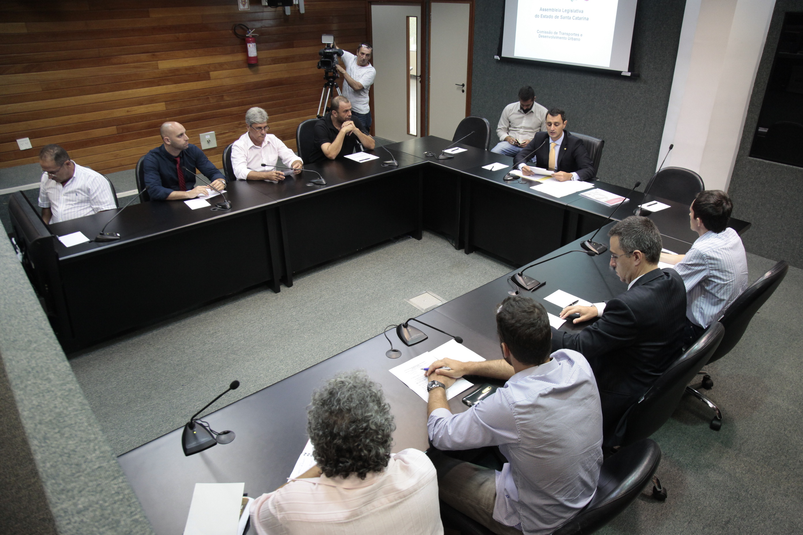 Grupo de trabalho da Comissão de Transportes.
