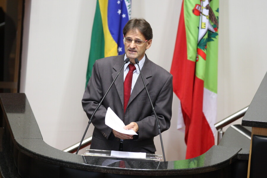 Deputado Neodi Saretta