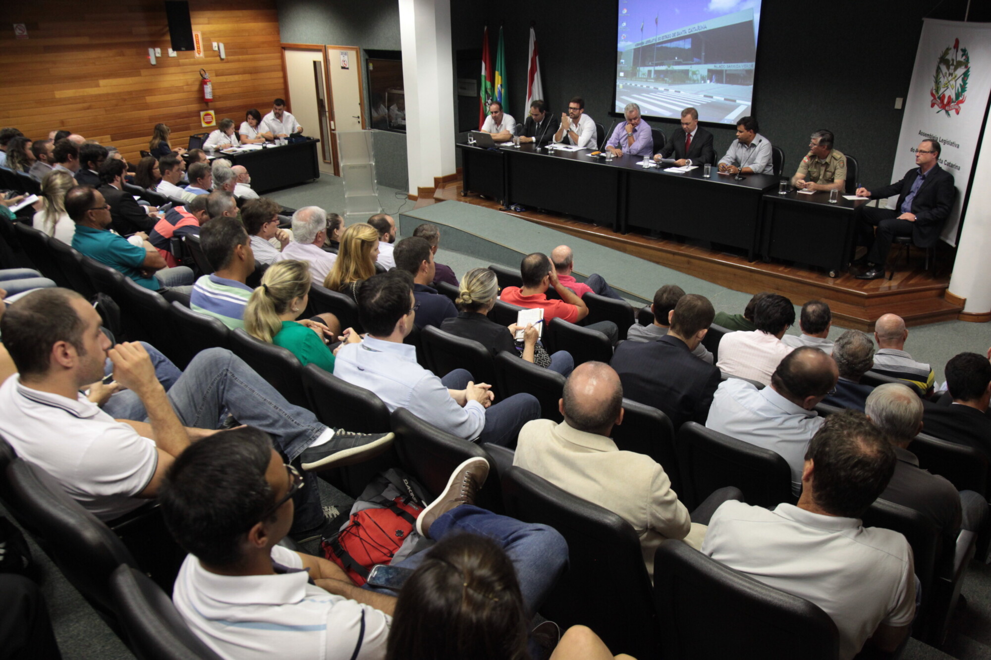 Audiência debate obras do novo acesso ao sul de Florianópolis