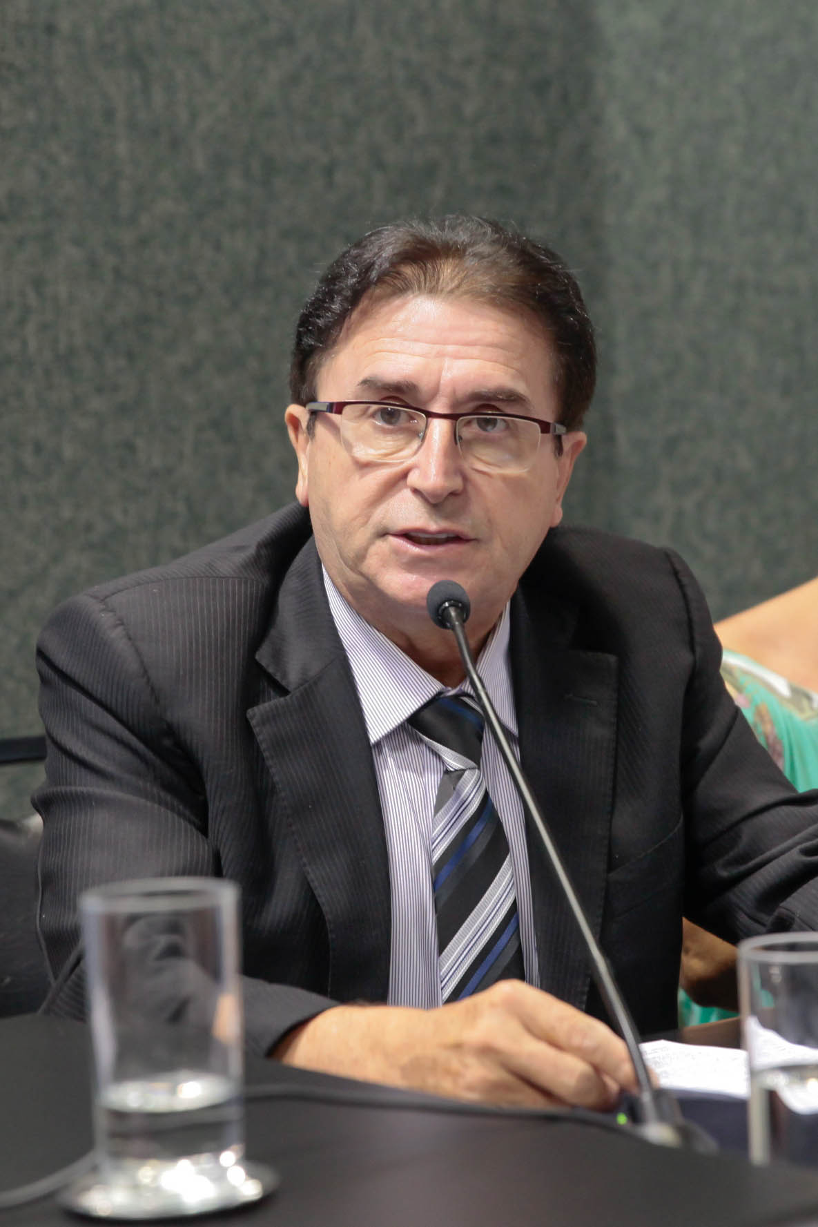 Deputado Antonio Aguiar (PMDB). Comissão de Saúde - Audiência Pública sobre a prevenção da proliferação do mosquito da dengue. Foto: Luis Gustavo Debiasi/Agência AL