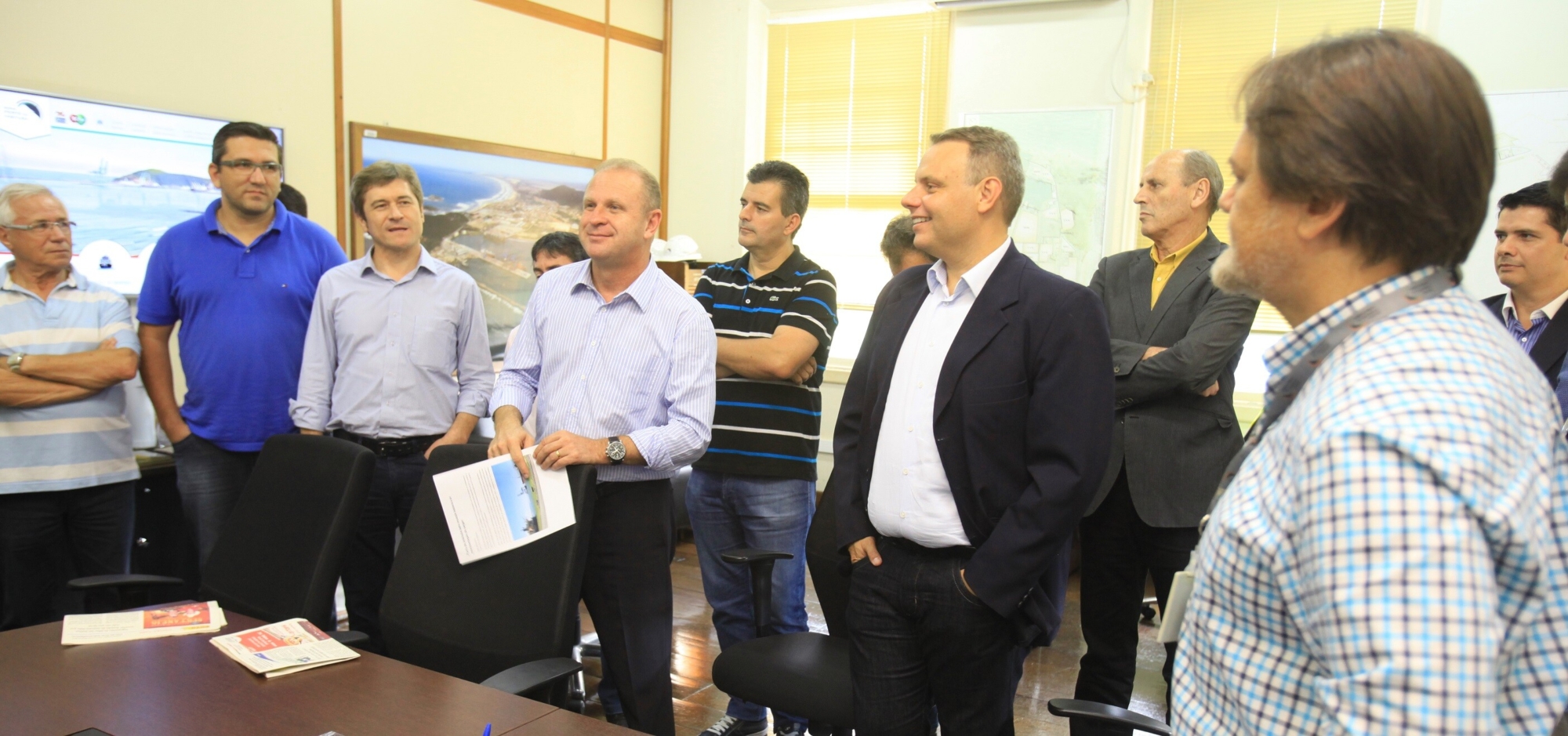 Presidente Merisio visita instalações do Porto de Imbituba