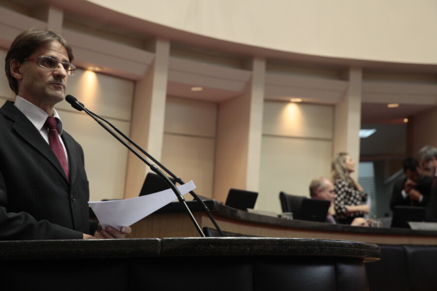 Deputado Neodi Saretta