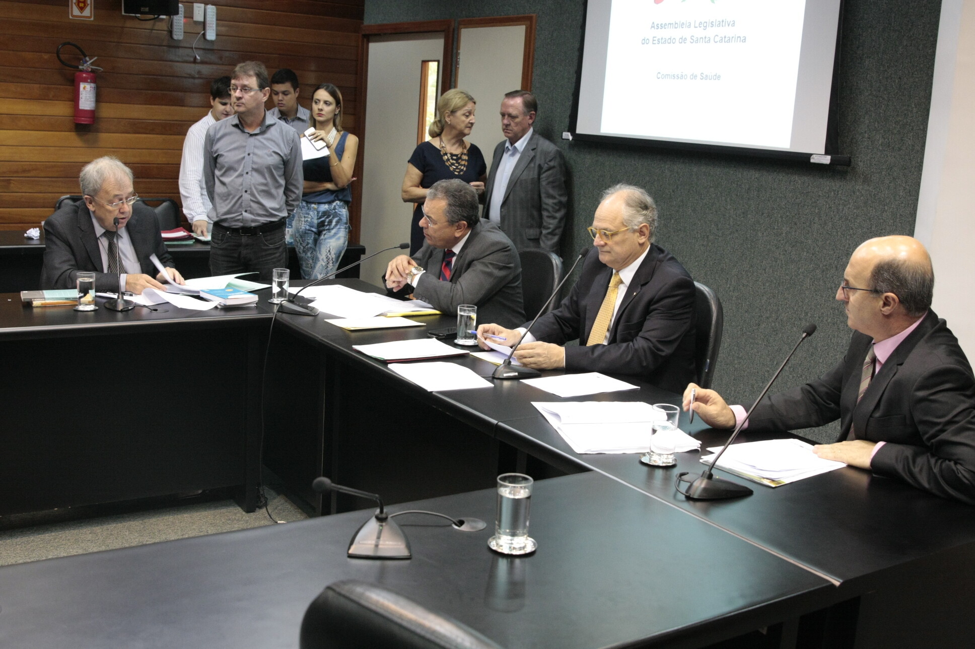 Projeto do Executivo pretende reajustar multas da Vigilância Sanitária