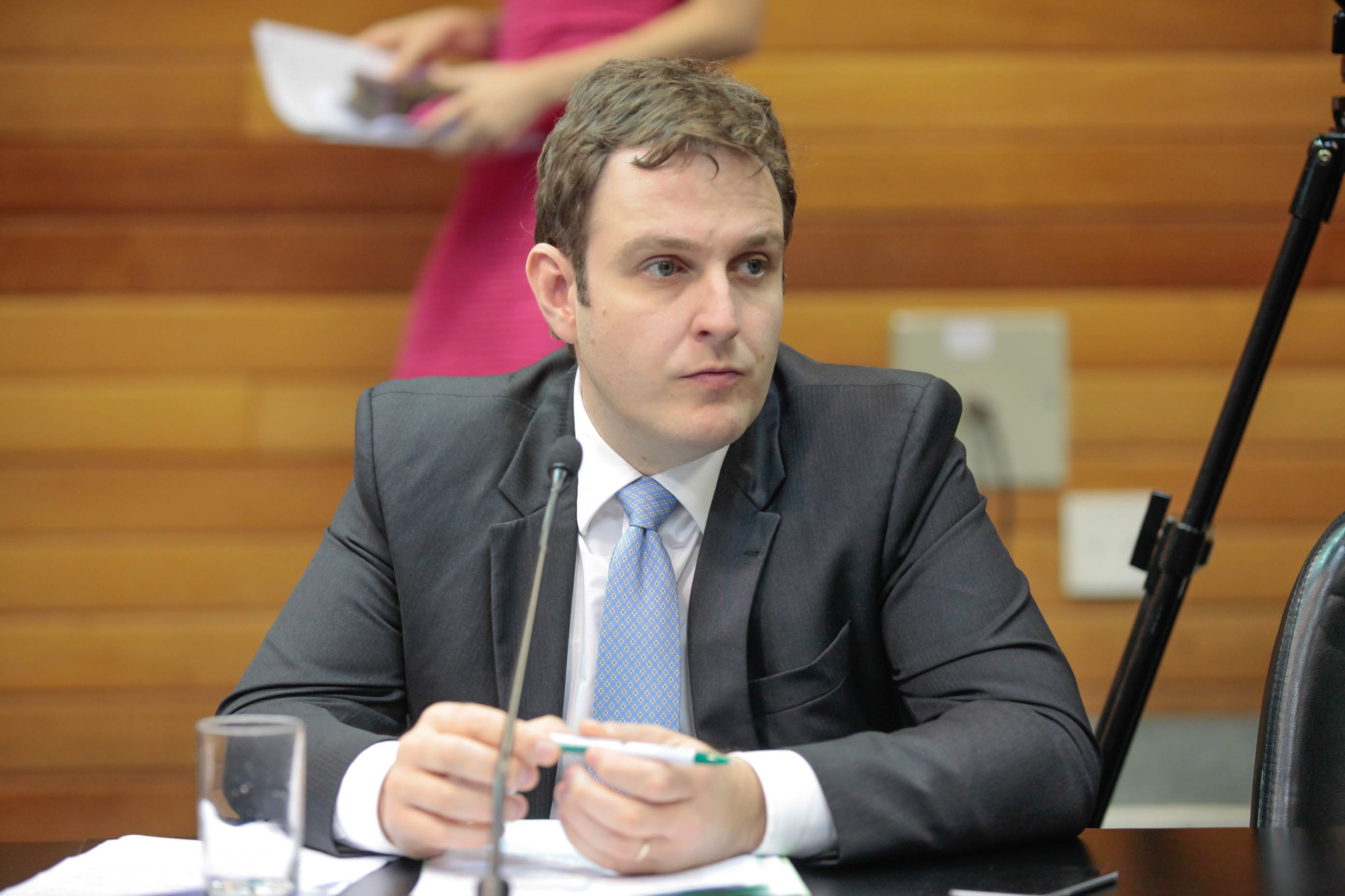 Deputado Ricardo Guidi (PSD) em Comissão de Constituição e Justiça