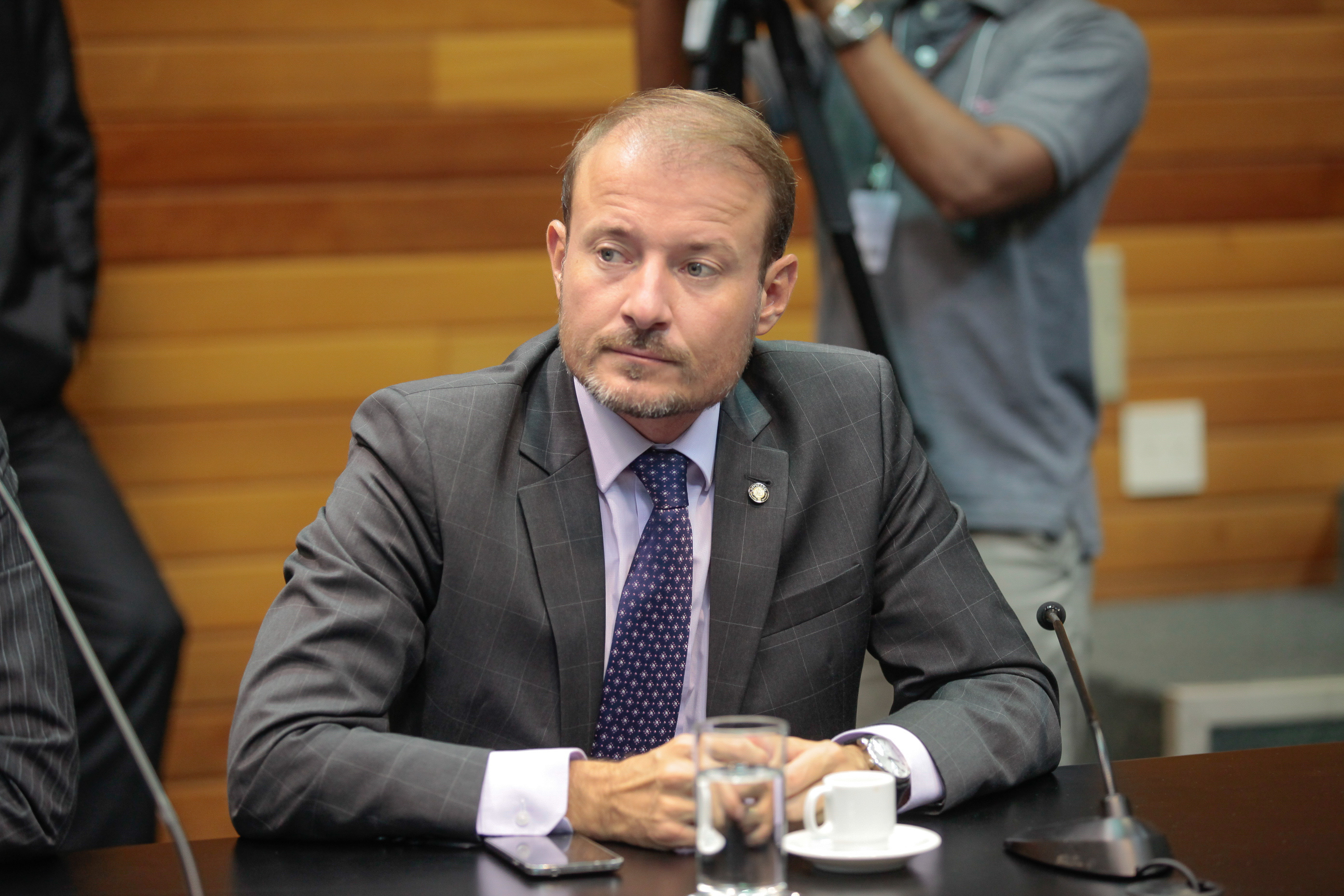 Deputado Gabriel Ribeiro (PSD) - Reunião da Comissão de Finanças e Tributação.