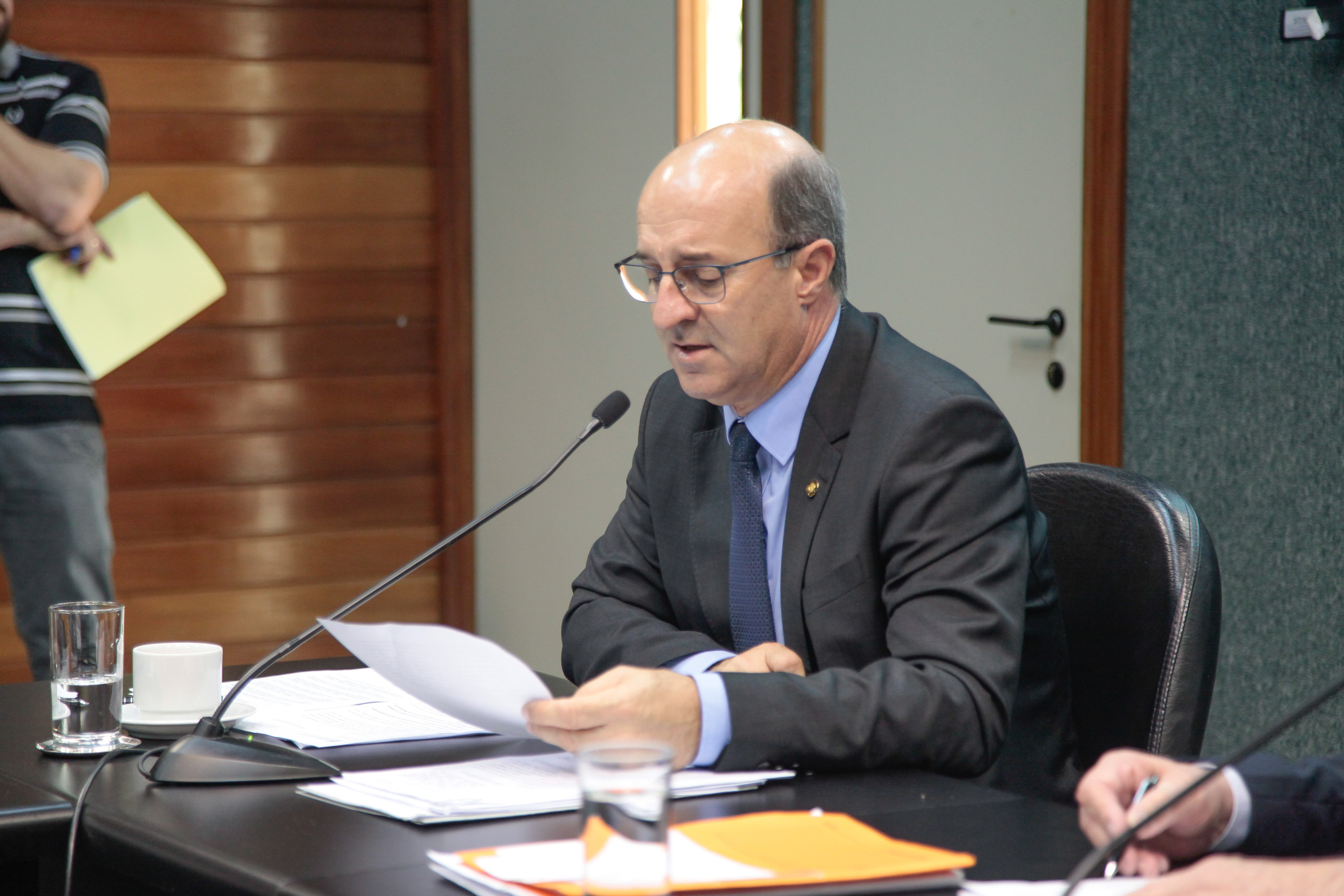 Deputado José Milton Scheffer (PP). Reunião da Comissão de Finanças e Tributação.