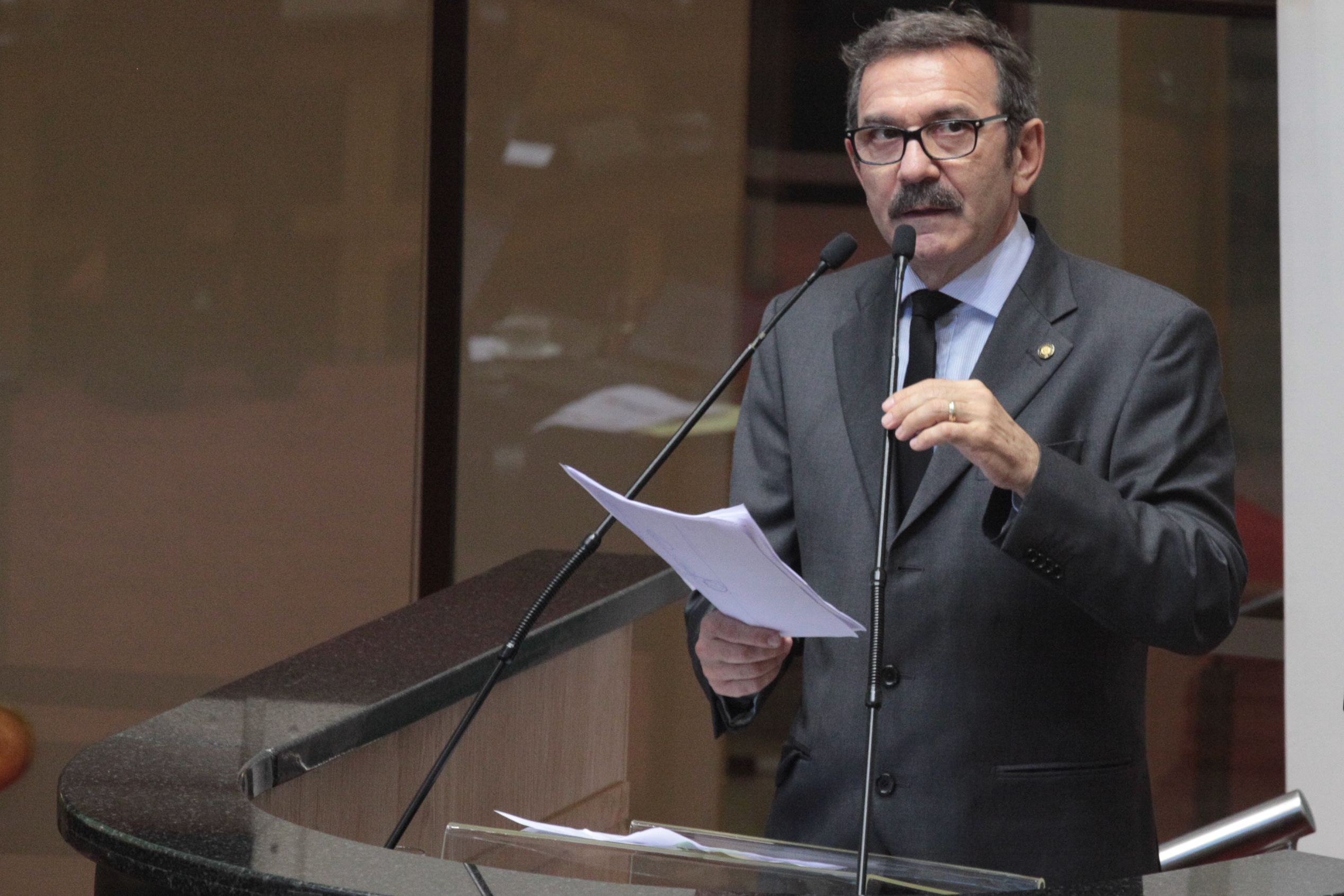 Sessão Ordinária. Deputado Serafim Venzon (PSDB)  Foto: Solon Soares