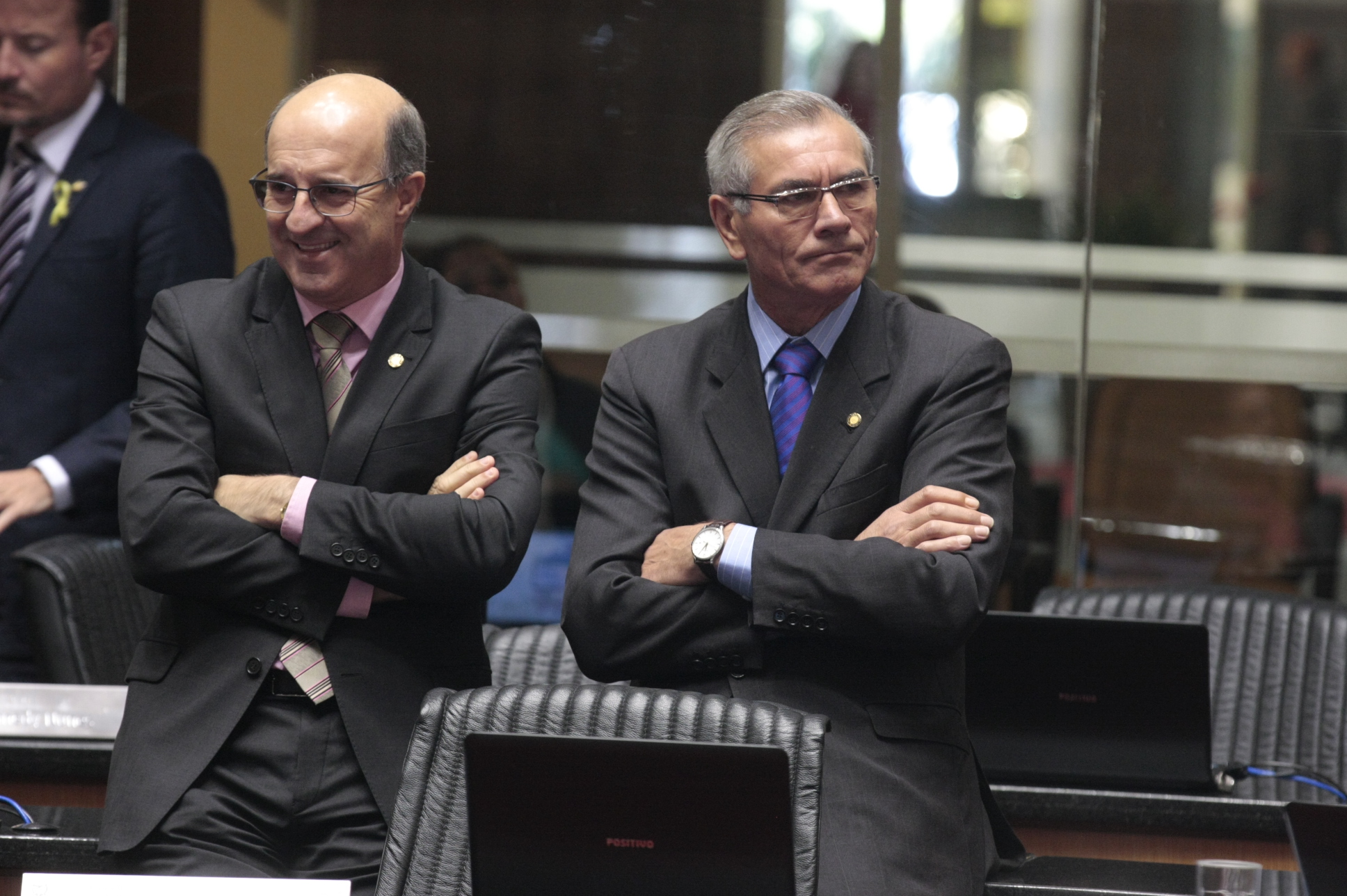Sessão Especial para esclarecimento do Senhor Seretário de Estado e Segurança Pública sobre o Planejamento e Metas para o Cobate ao Crime no Estado de Santa Catarina.
