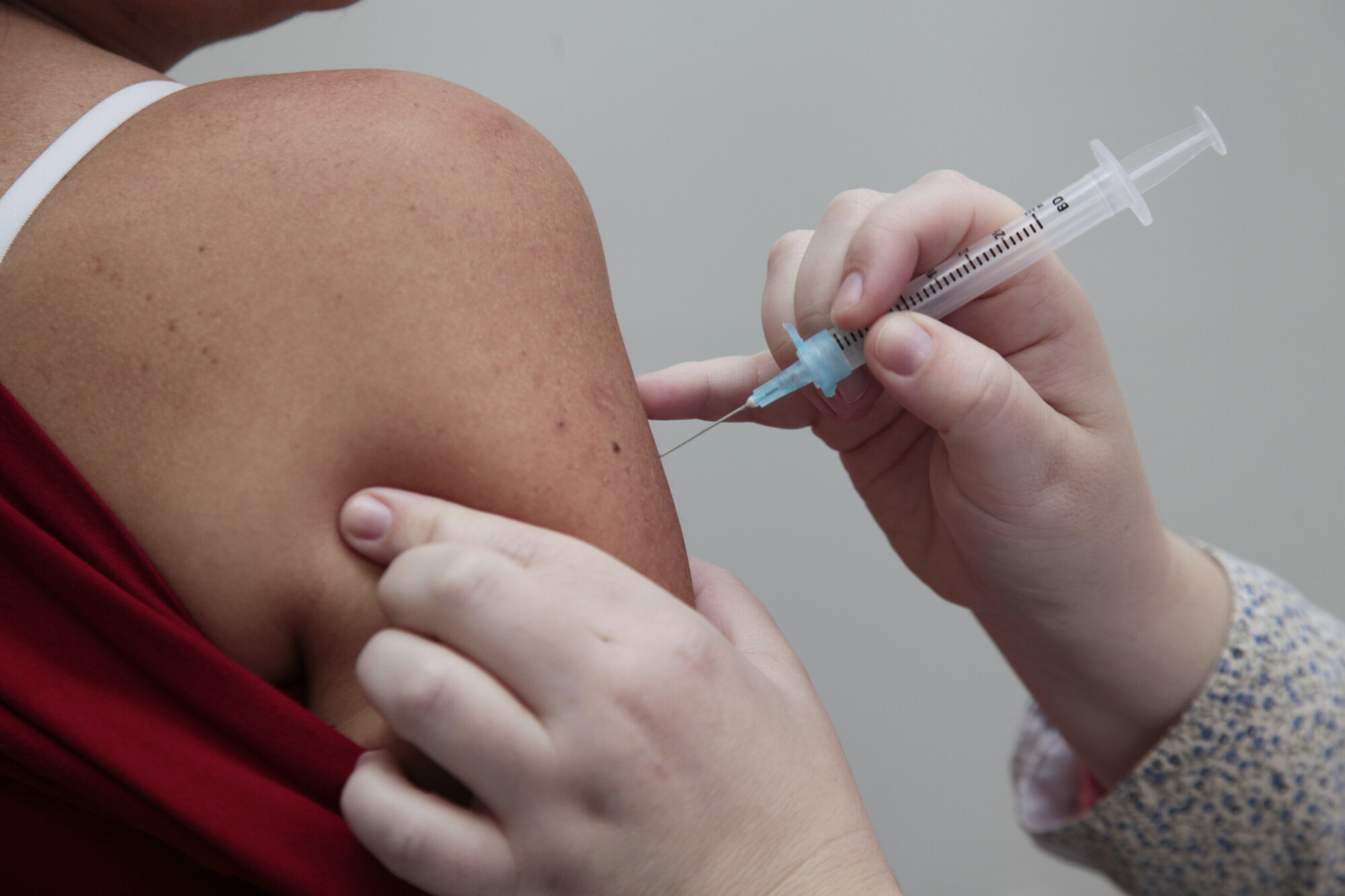Campanha de vacinação contra influenza em SC atinge 55% da meta