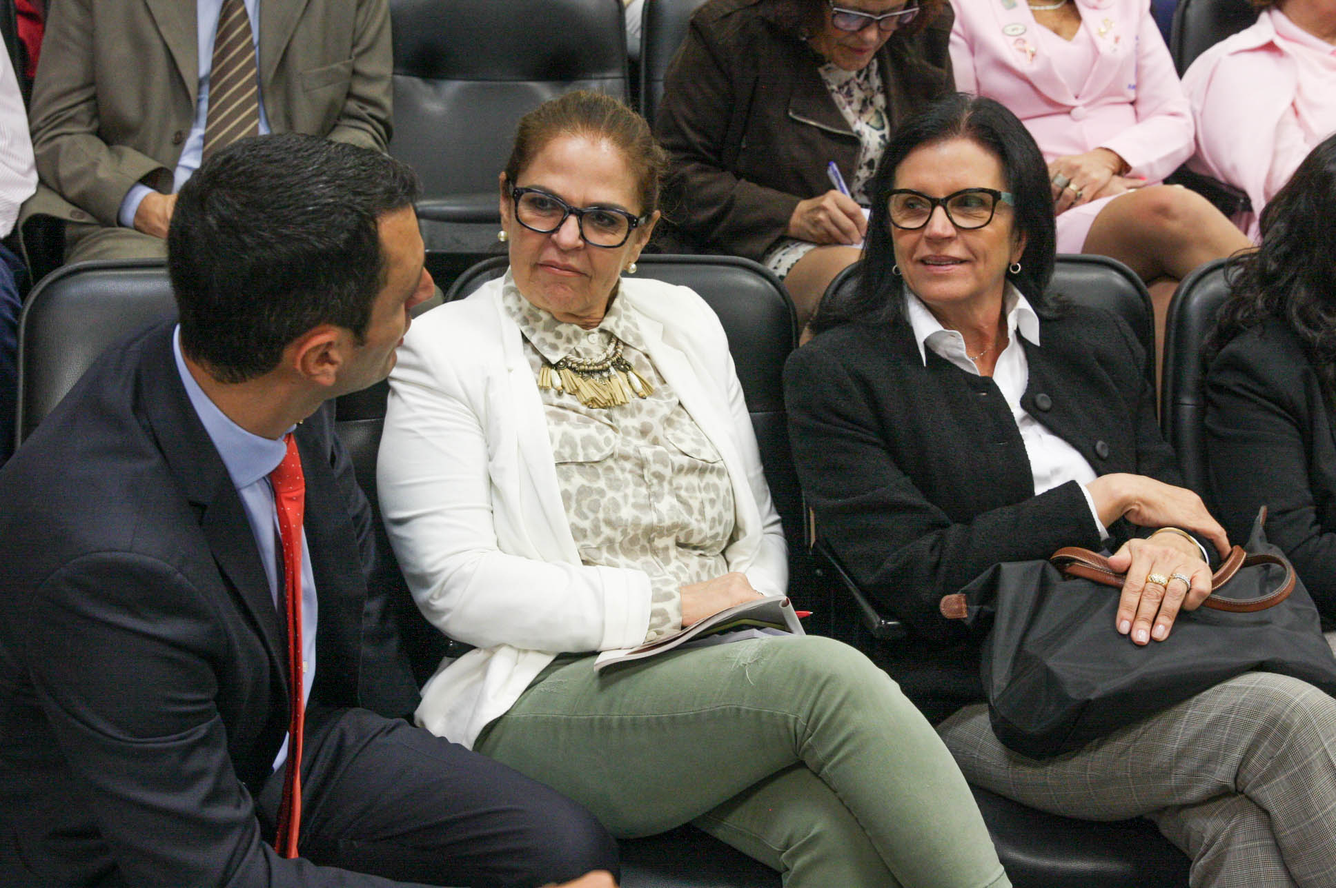 Comissão da Saúde - Idade Correta para Exame de Mamografia