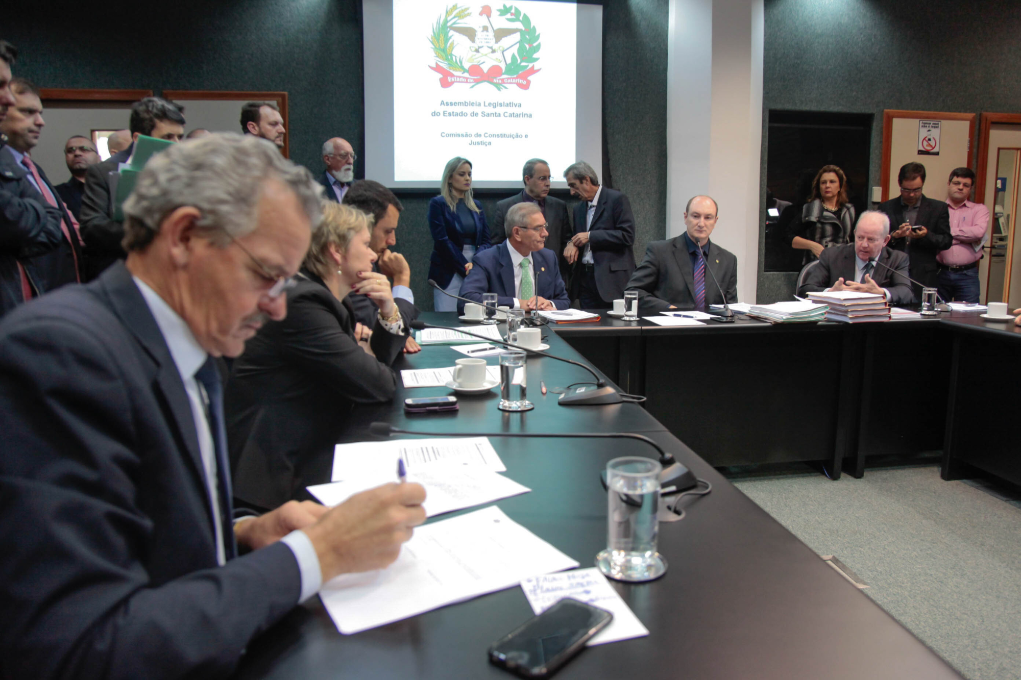 CCJ aprova projeto que concede isenção fiscal a microprodutores primários