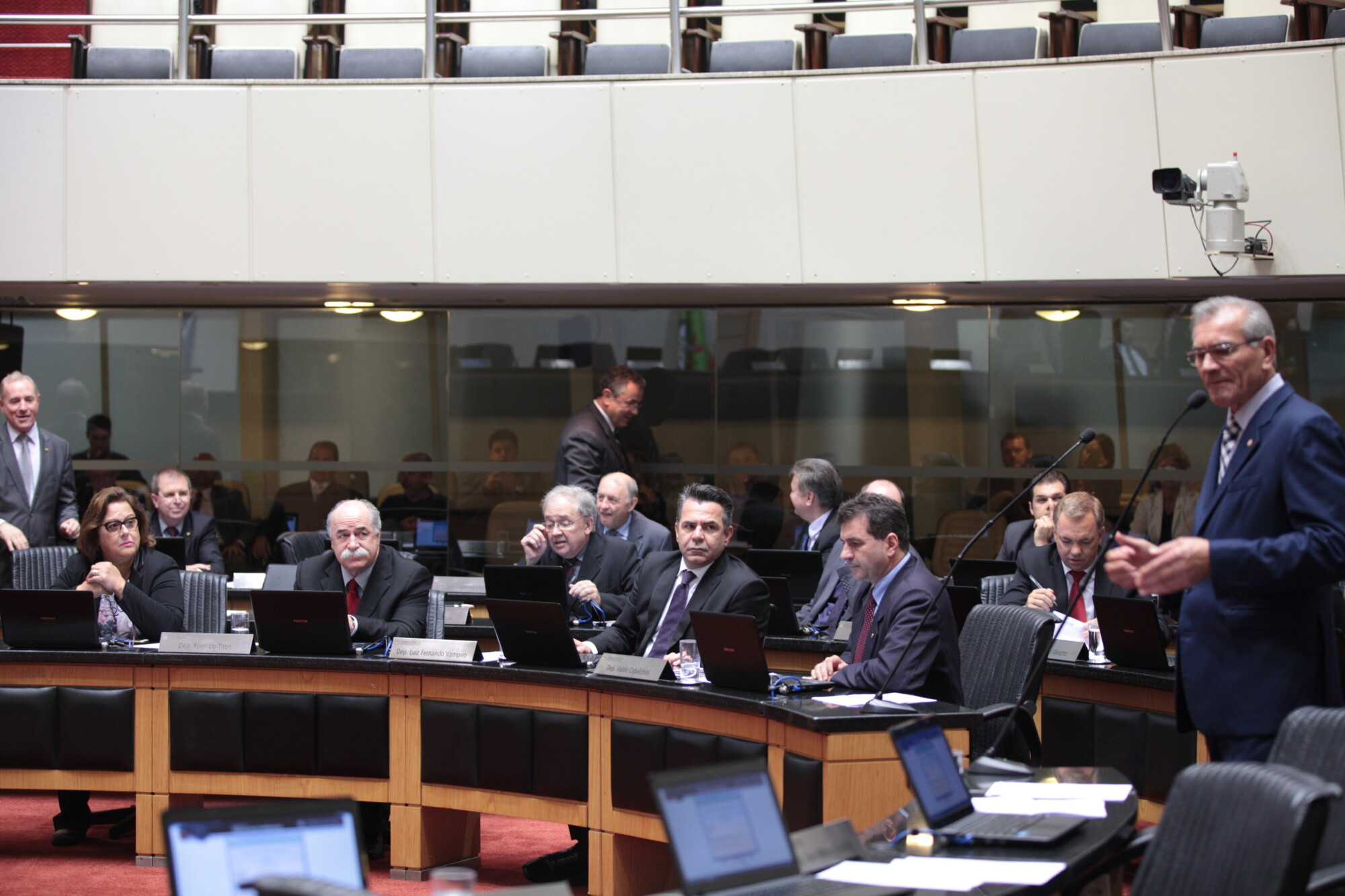 Deputados aprovam conversão em lei de MP que alterou fundos especiais