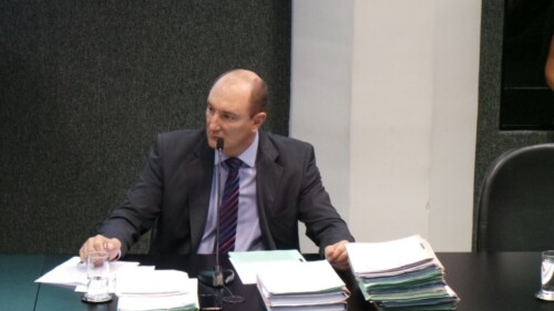 CCJ aprova parecer do deputado Mauro de Nadal sobre lei do microprodutor rural
