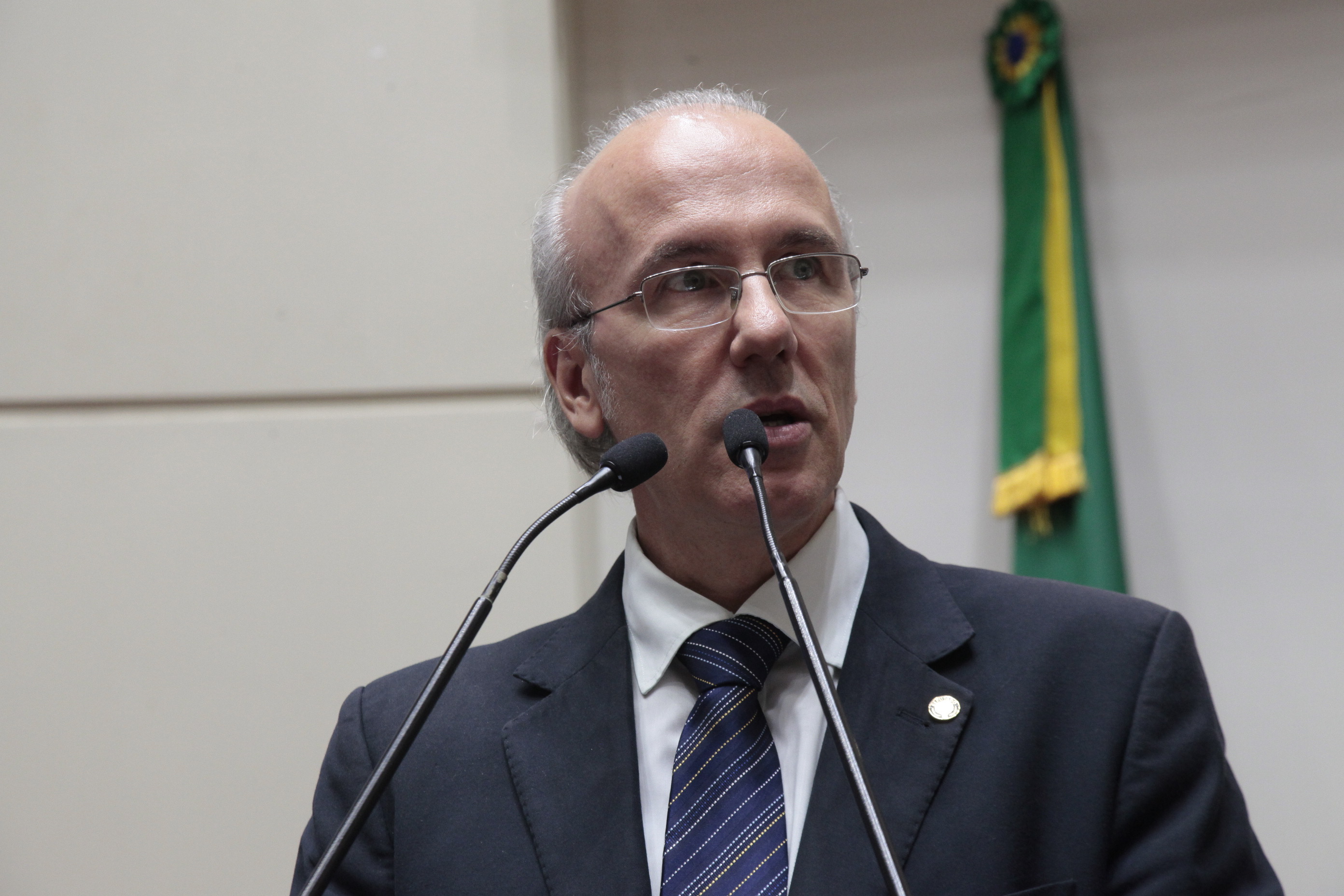 Sessão Ordinária. Deputado DeKa May (PP). Foto: Eduardo Guedes de Oliveira/Agência AL