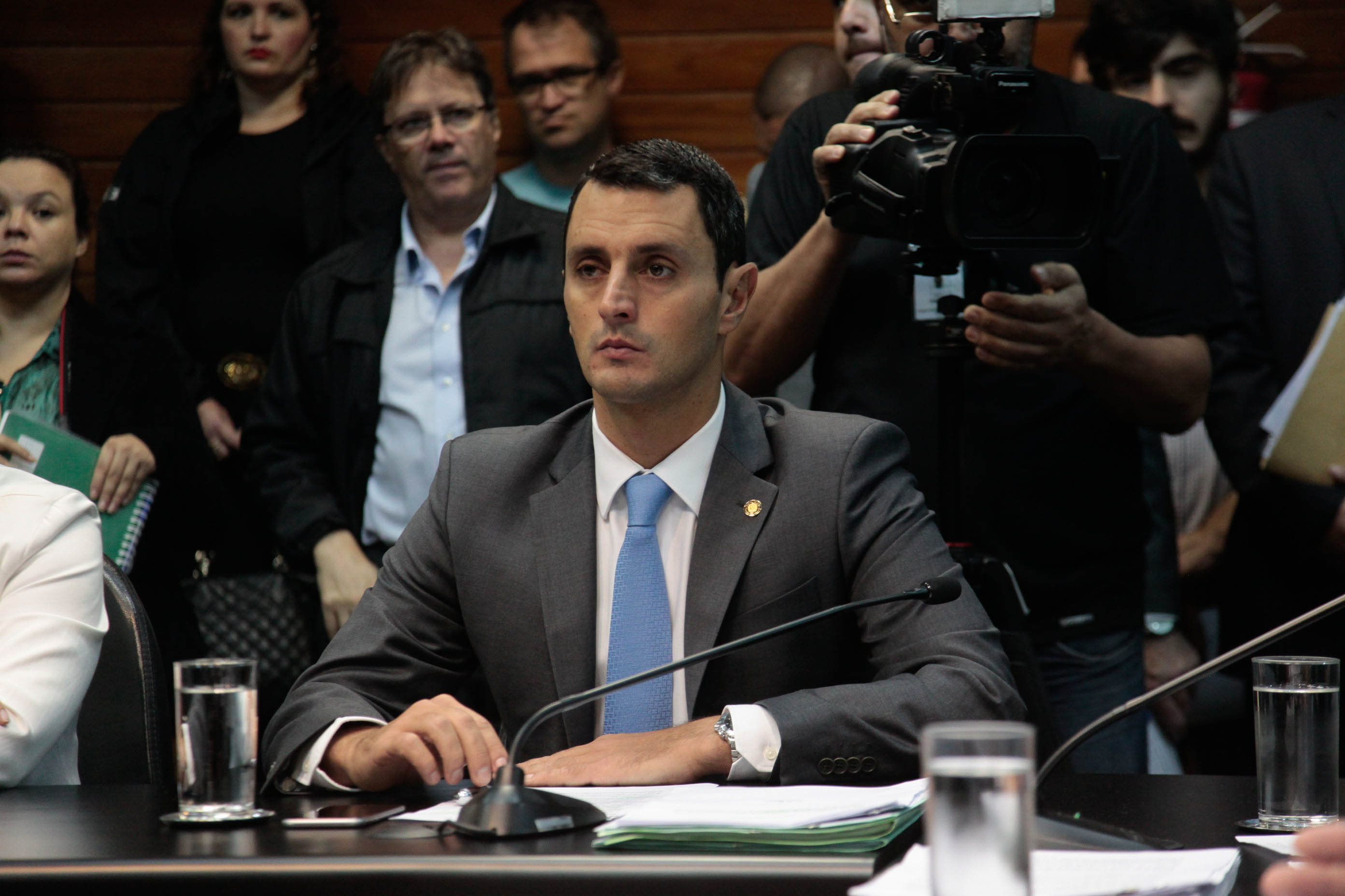 Deputado João Amin (PP)	em Comissão de Constituição e Justiça
