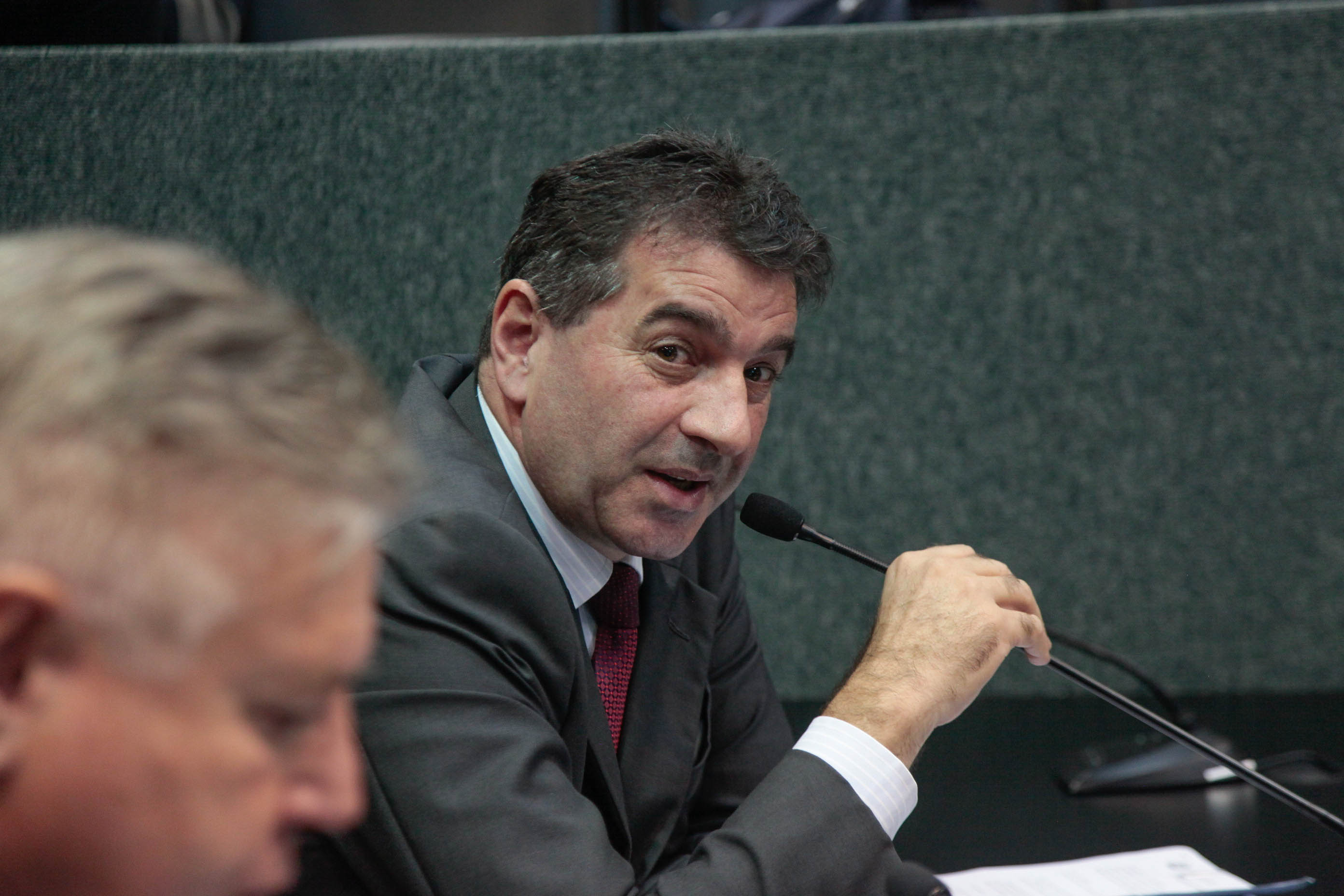 Deputado Valdir Cobalchini (PMDB) em Comissão de Constituição e Justiça