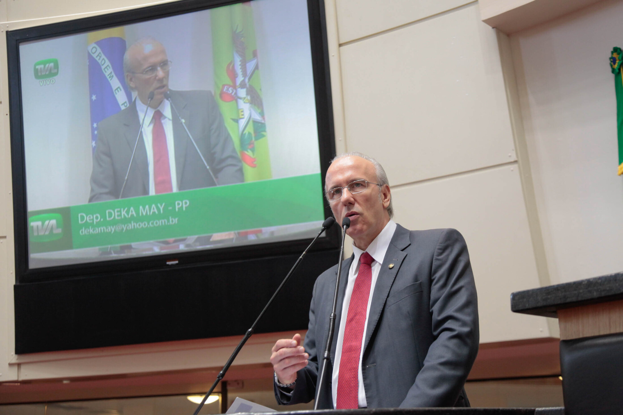 Deputado Deka May