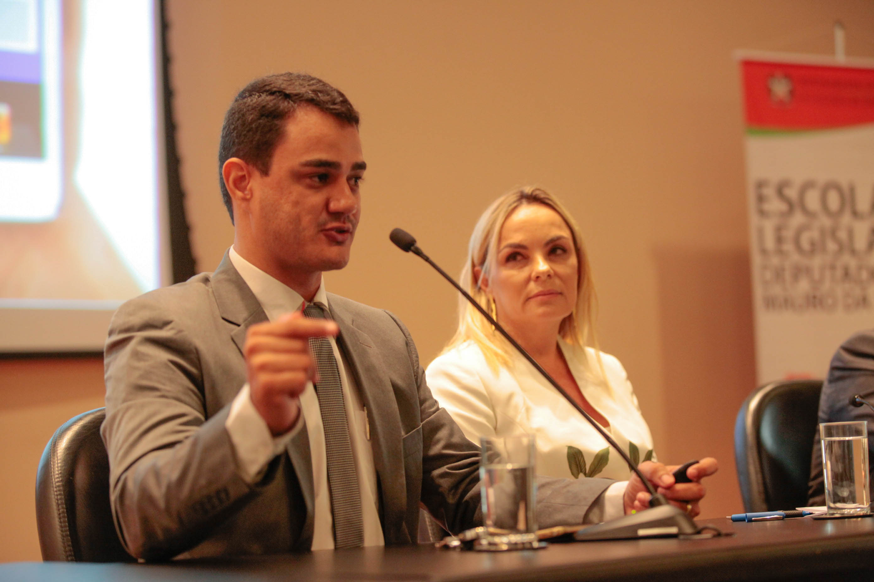 Congresso de Direito  Eleitoral.