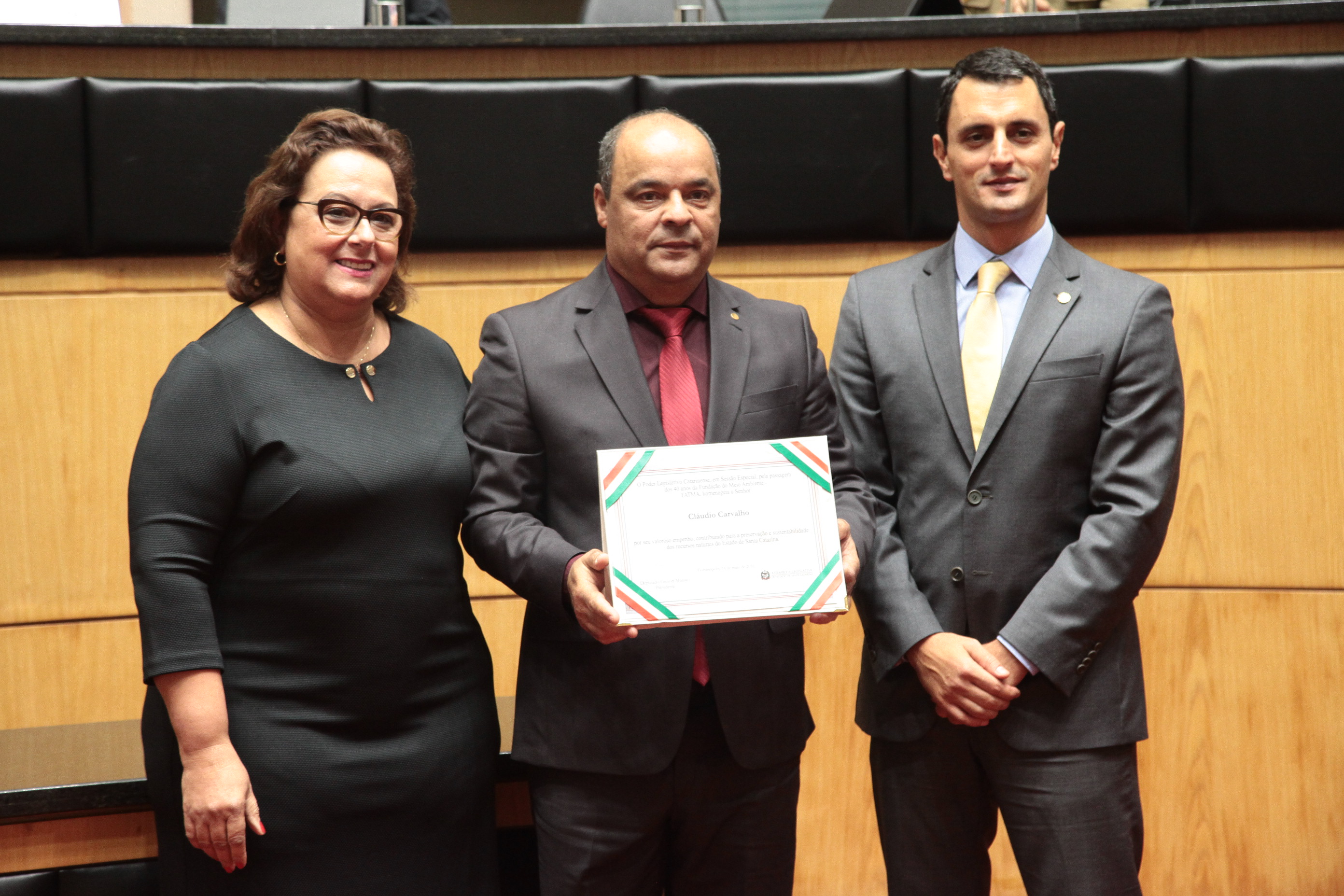 Sessão Especial em homenagem à Fundação do Meio Ambiente - FATMA pela passagem das suas quatro décadas de atividade e lançamento do livro FATMA 40 anos - Patrimônio dos Catarinenses.