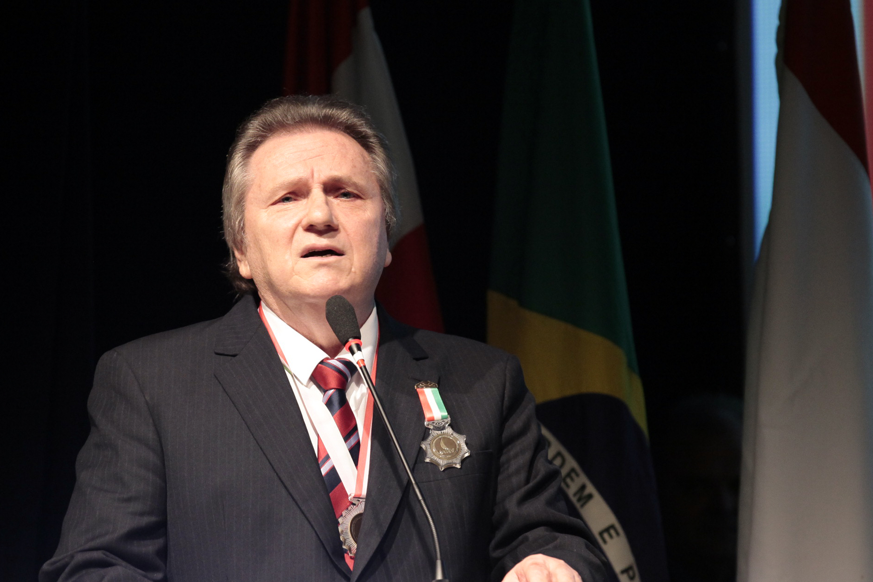 Congresso Catarinense de Rádio e Televisão.