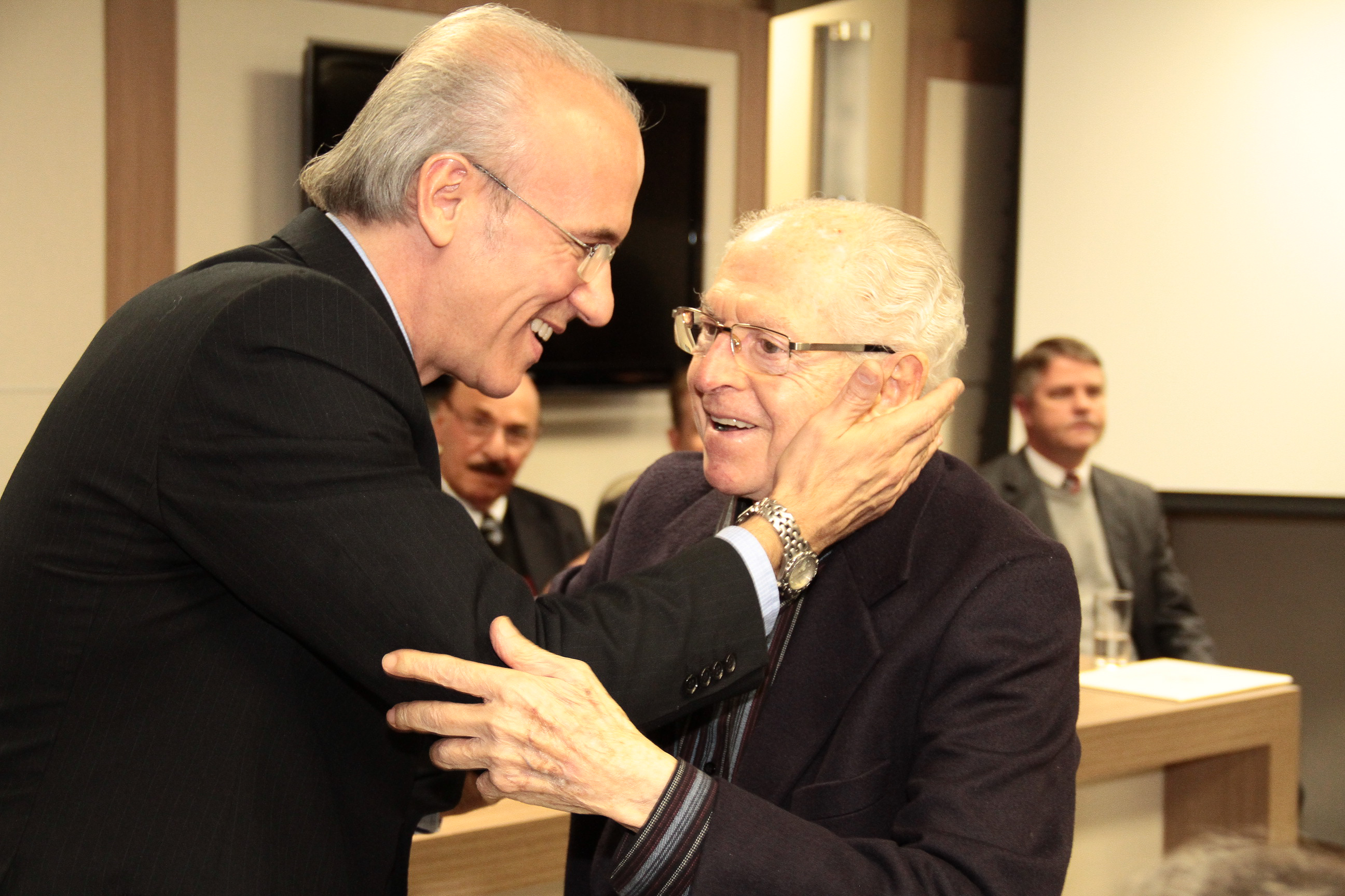 Ato Parlamentar Solene em comemoração aos 146 anos de Emancipação Política e Administração do Município de Tubarão.