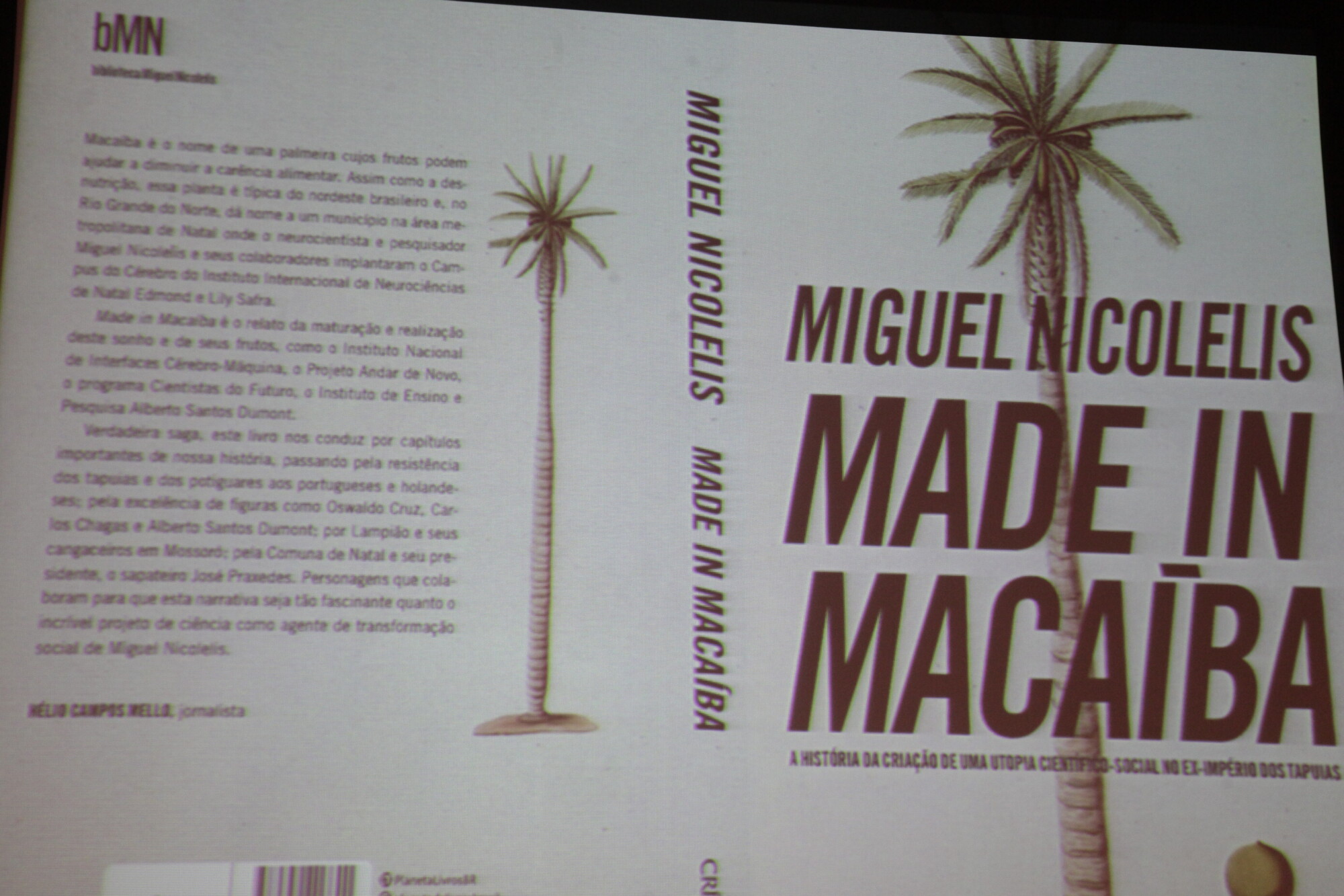 Neurocientista Miguel Nicolelis fez palestra na Assembleia Legislativa e lançou o livro 