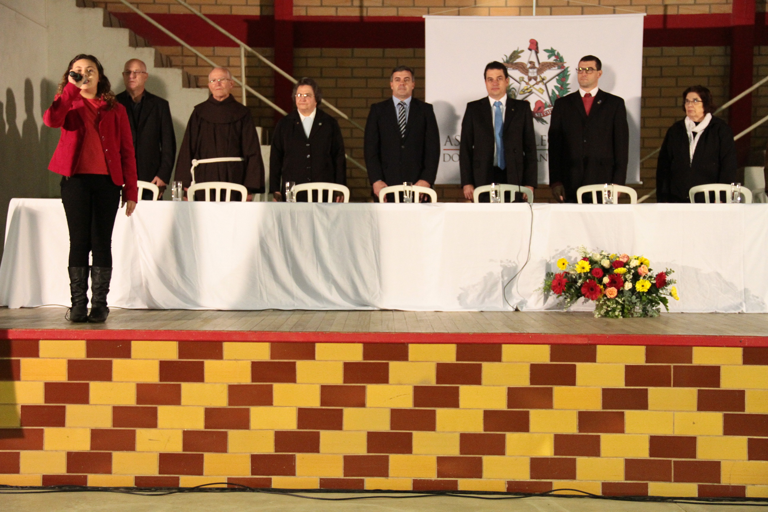 Ato Solene em homenagem ao Colégio Sagrada Família em comemoração aos 80 anos de fundação pelas as Irmãs Escolares de Nossa Senhora - Forquilhinha/SC.