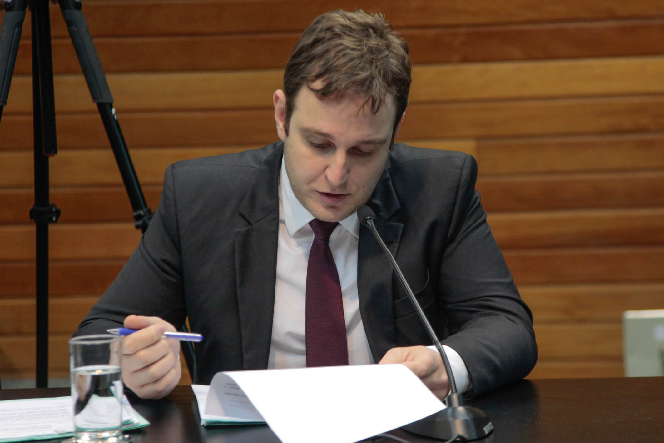Deputado Ricardo Guidi (PSD) em Comissão de Constituição e Justiça