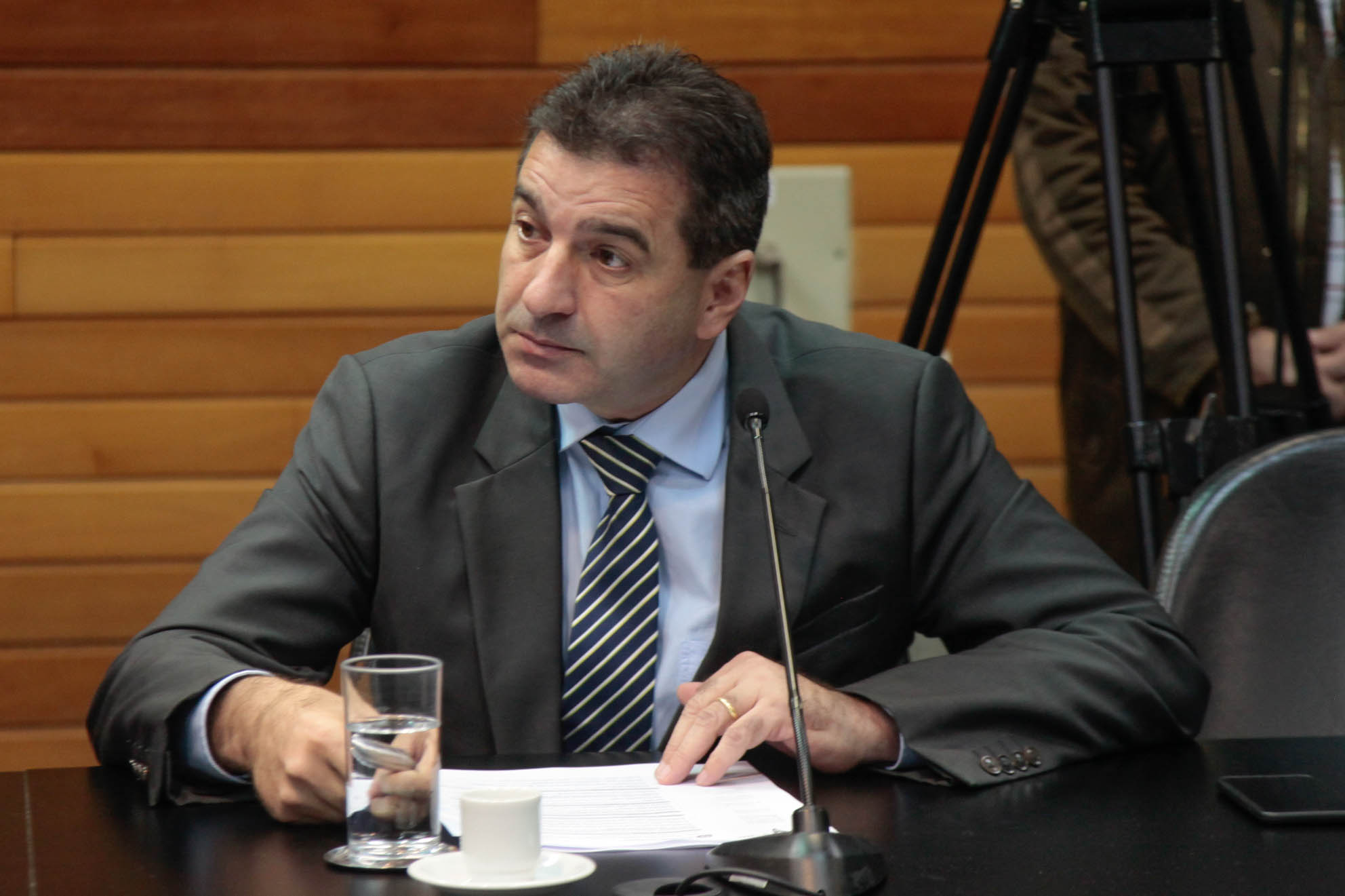 Deputado Valdir Cobalchini (PMDB) em Comissão de Constituição e Justiça