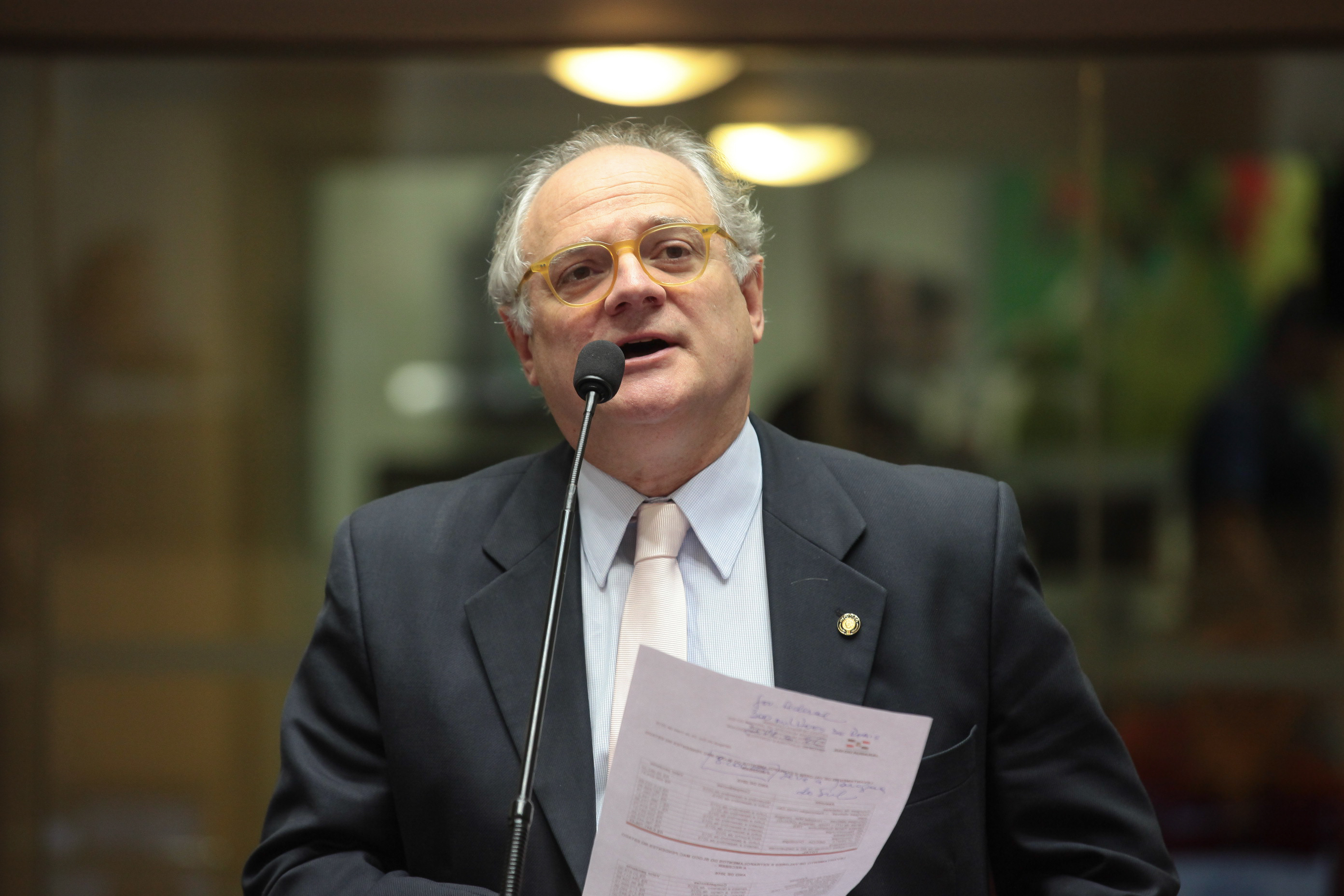 Deputado Vicente Caropreso (PSDB) em Sessão Ordinária