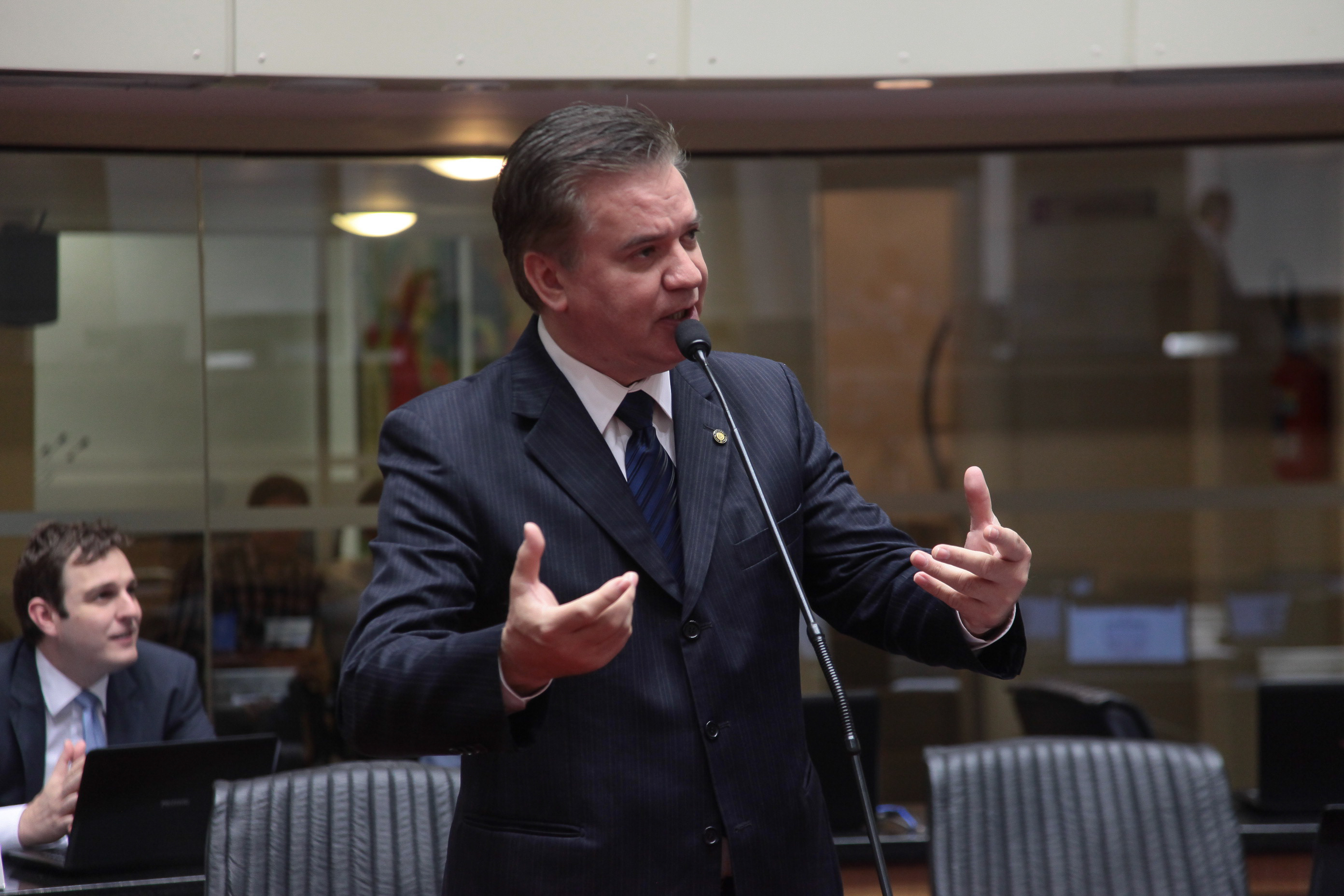 Deputado César Valduga (PCdoB)	em Sessão Ordinária