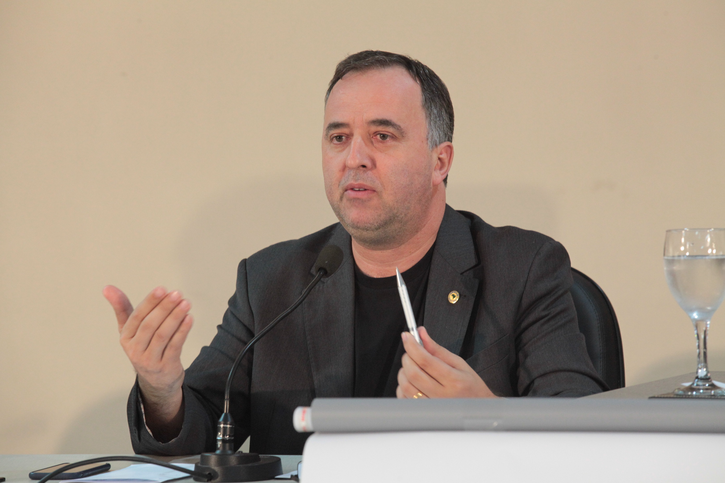 Audiência Pública sobre Livre Circulação de Moradores na Fronteira.  Deputado Kennedy Nunes (PSD)