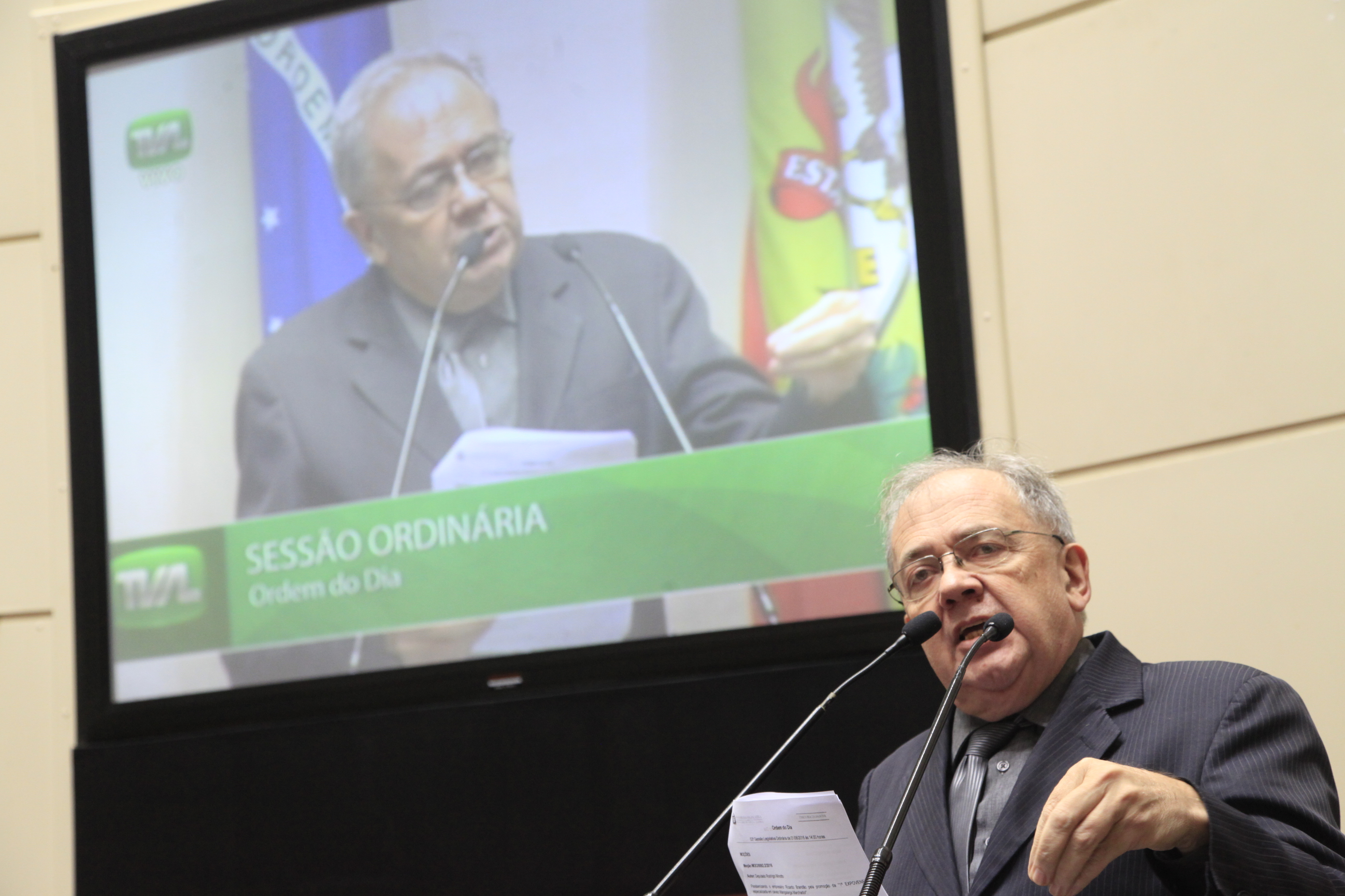 Sessão Ordinária. Deputado Fernando Coruja (PMDB)