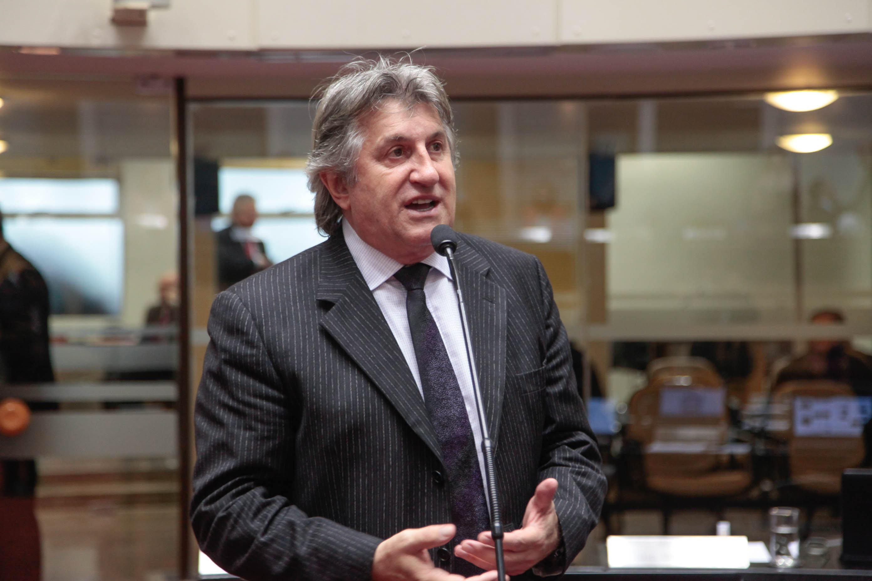 Deputado Leonel Pavan (PSDB) em Sessão Plenária