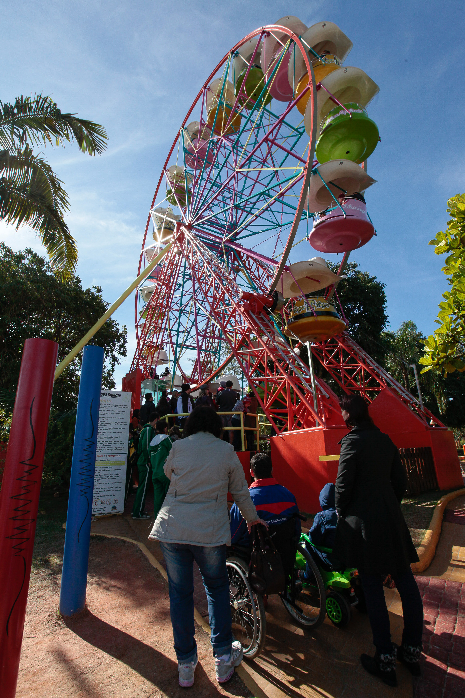 23º Encontro de Recreação e Lazer das APAES no Parque Beto Carrero.