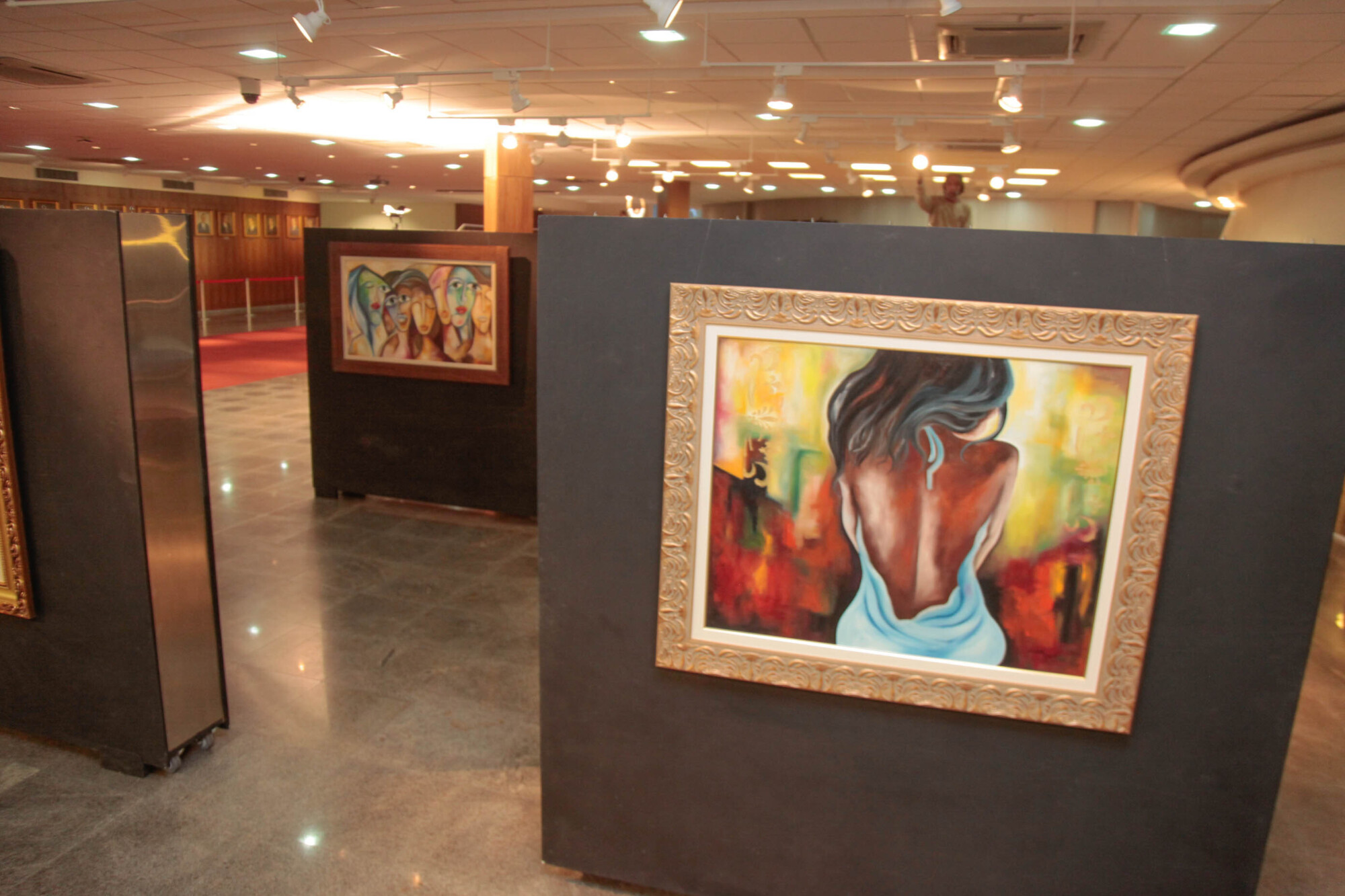 Exposição “Cores em Vida” fica na Alesc até 24 de junho