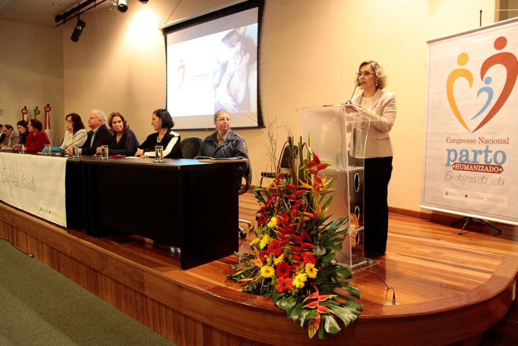 Congresso debate avanços e desafios do parto domiciliar e hospitalar