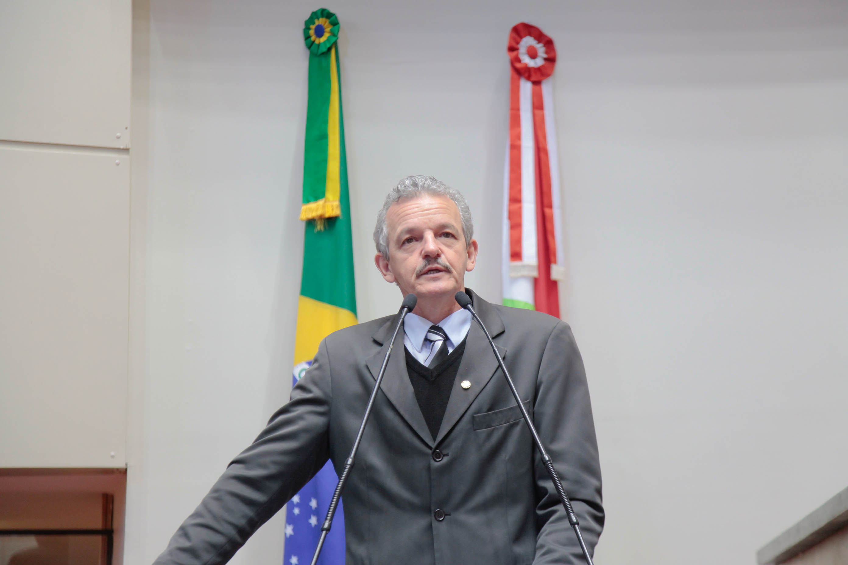 Deputado Dirceu Dresch (PT) em Sessão Ordinária