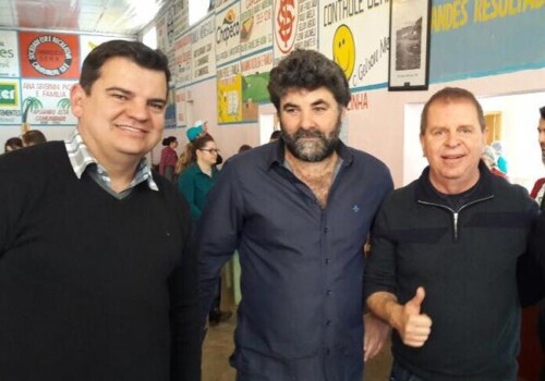 Recursos de R$ 200 mil viabilizados pelo deputado Mauricio Eskudlark são entregues para Xanxerê
