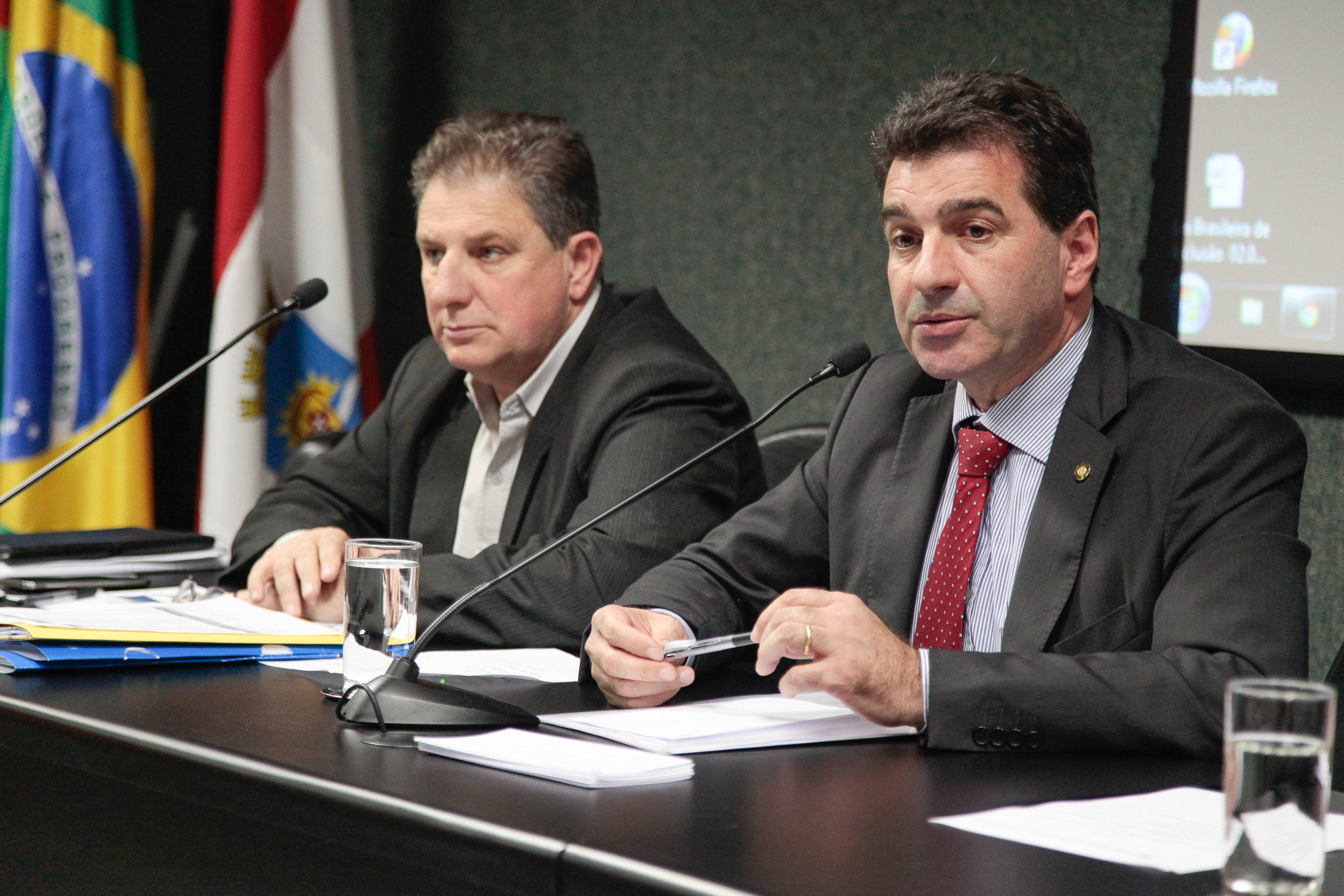 Audiência Pública promovida pela Comissão de Transportes.