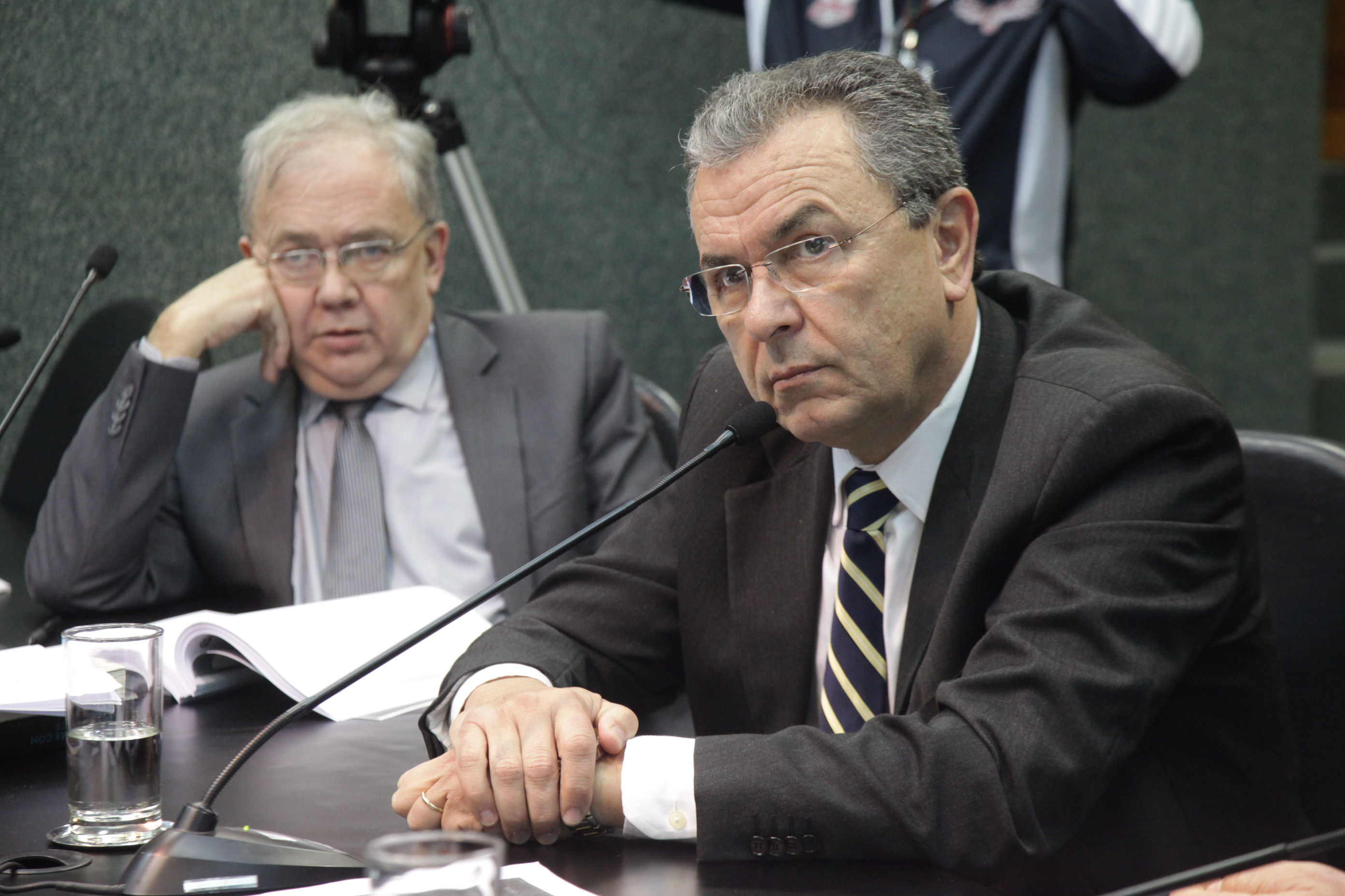 Reunião Conjunta - Finanças e Trabalho.