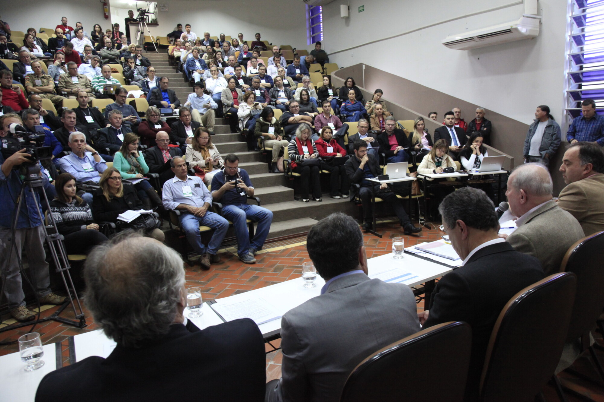 Joinville abre o ciclo de audiências do Orçamento Regionalizado