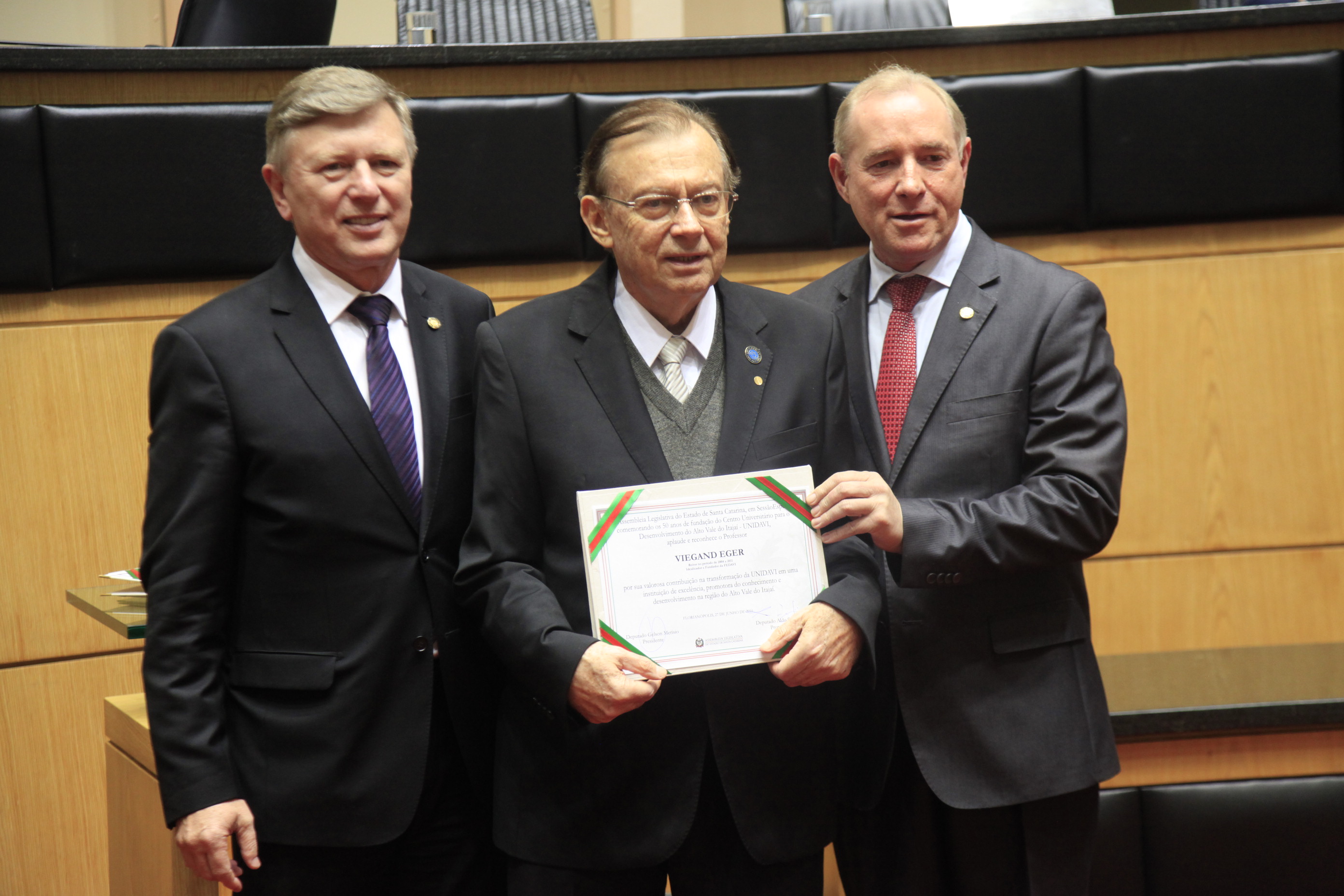 Sessão Especial em homenagem a Universidade do Alto Vale do Itajaí  UNIDAVI pela passagem dos seus 50 anos de fundação.