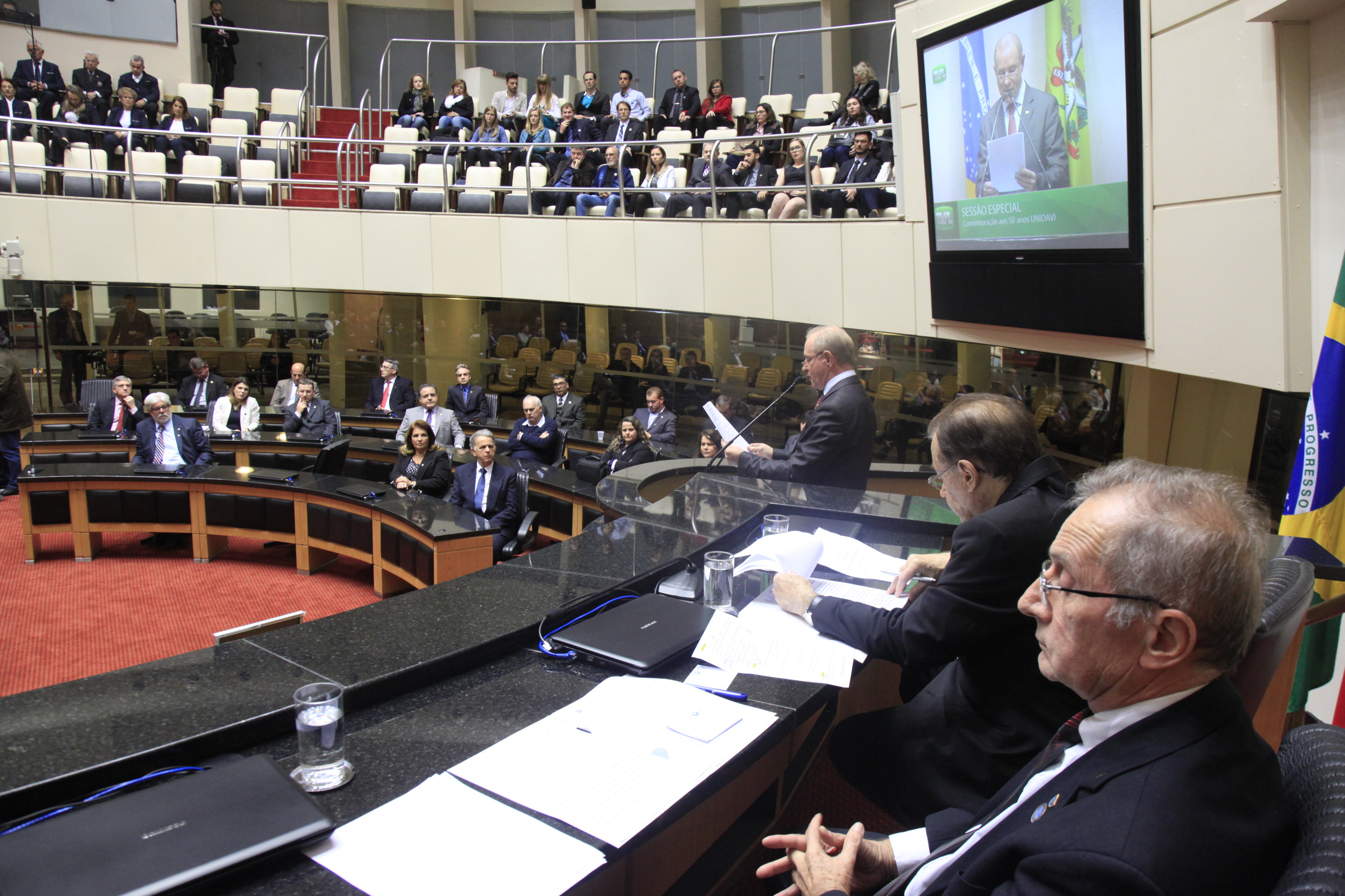 Sessão Especial em homenagem a Universidade do Alto Vale do Itajaí  UNIDAVI pela passagem dos seus 50 anos de fundação.