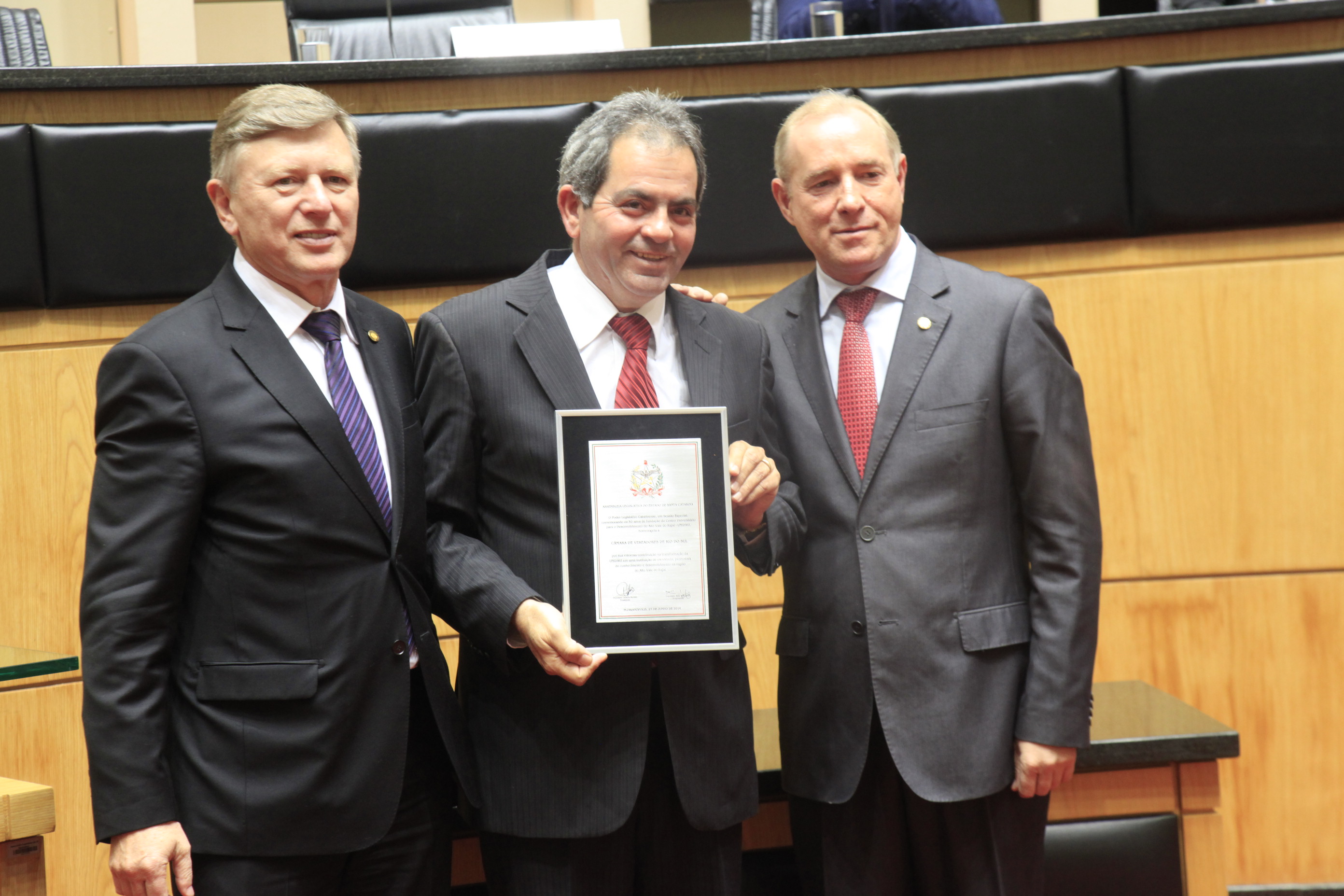 Sessão Especial em homenagem a Universidade do Alto Vale do Itajaí  UNIDAVI pela passagem dos seus 50 anos de fundação.