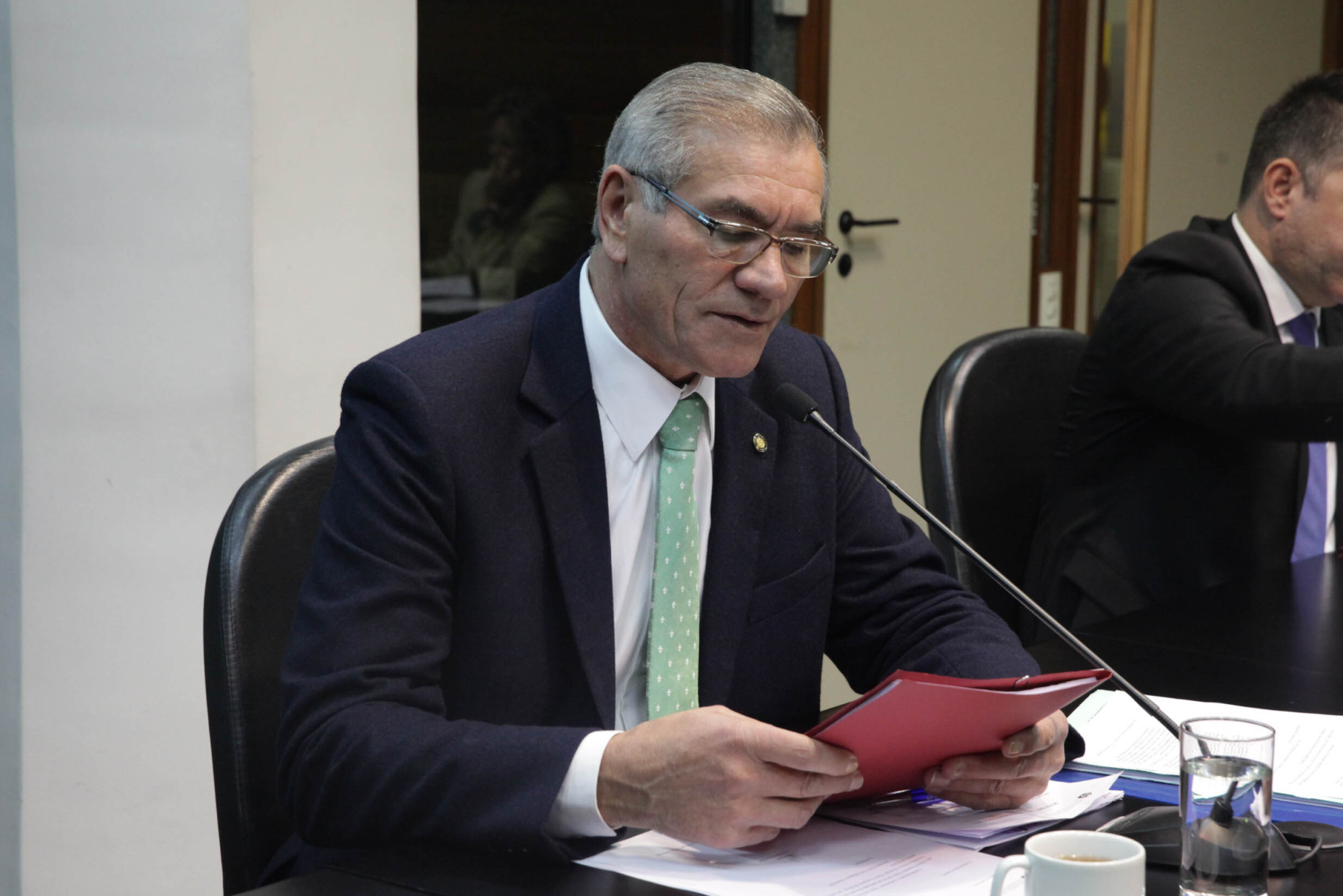 Comissão aprova meia-entrada de professores em eventos esportivos
