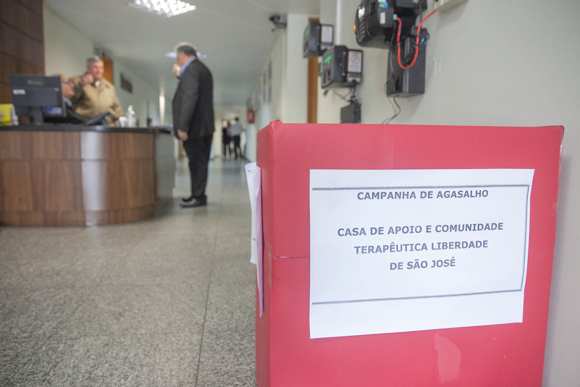 Assembleia desenvolve campanha de arrecadação de agasalhos e cobertores