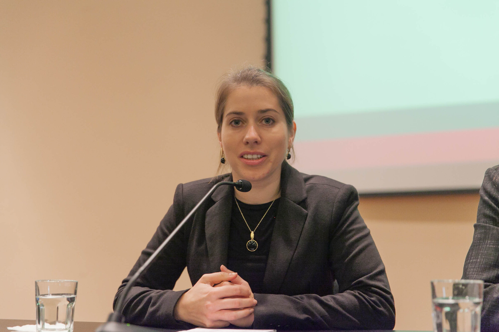 Camila Magalhães Nélsis, diretora de assistência social da SST