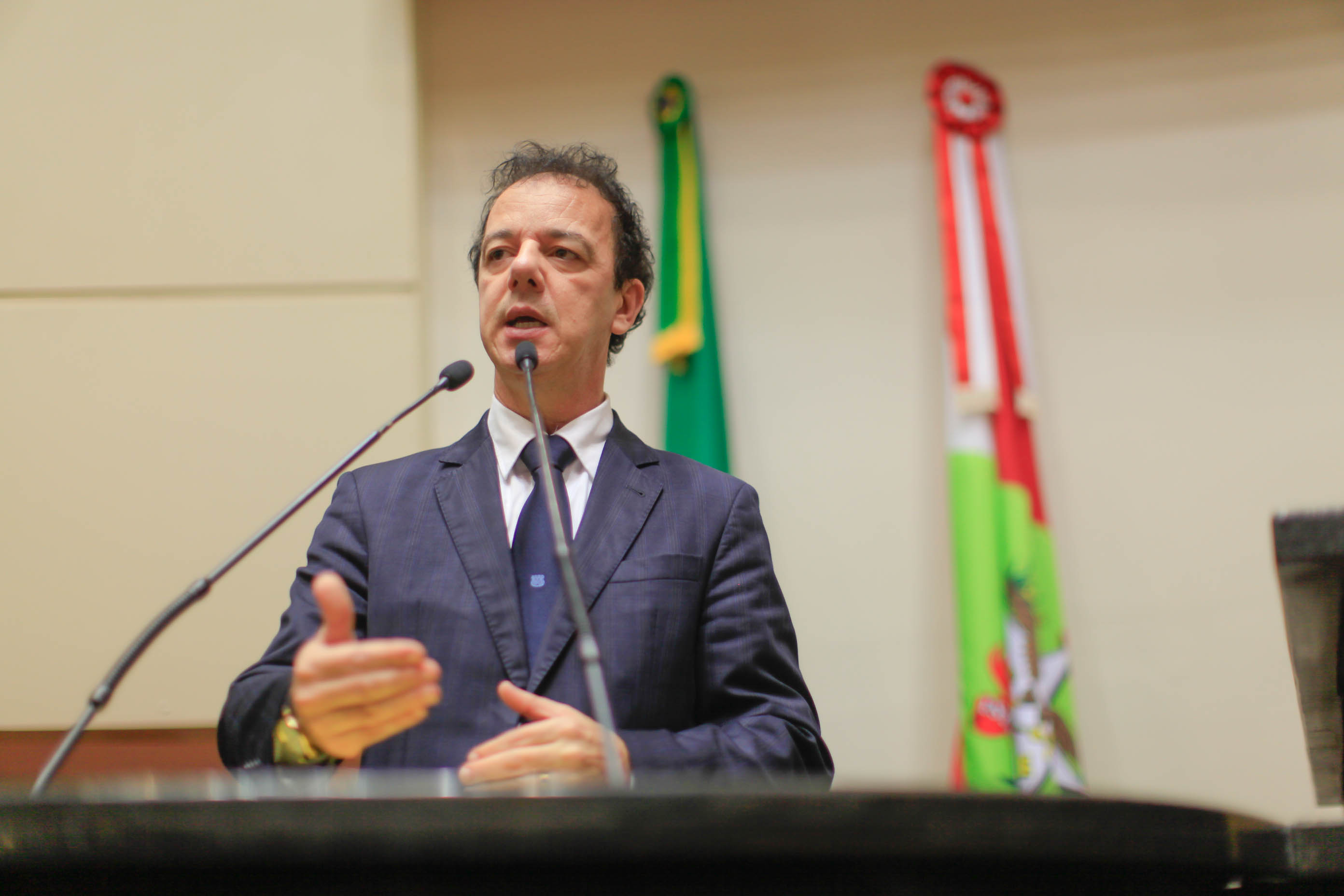 Deputado Ismael dos Santos (PSD) em Sessão Ordinária